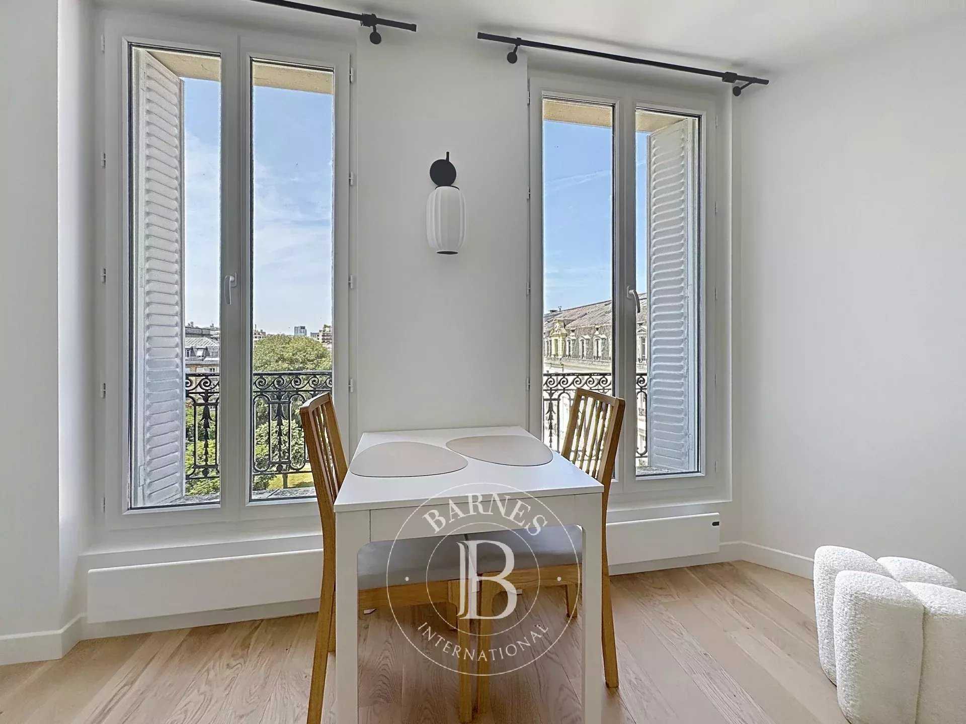 Paris  - Appartement 1 Pi&egrave;ce, 1 Chambre