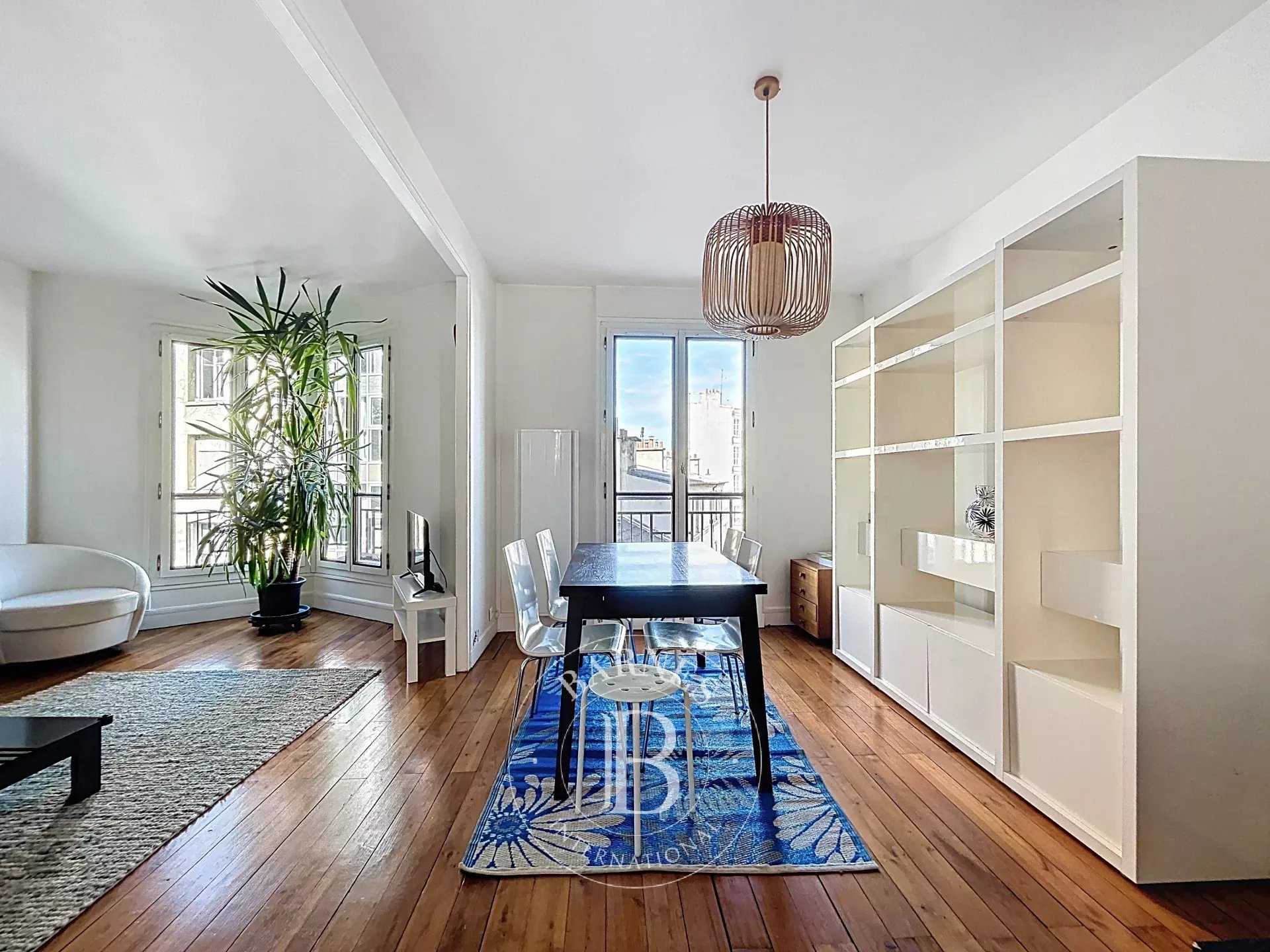 Paris  - Apartment 2 Bedrooms