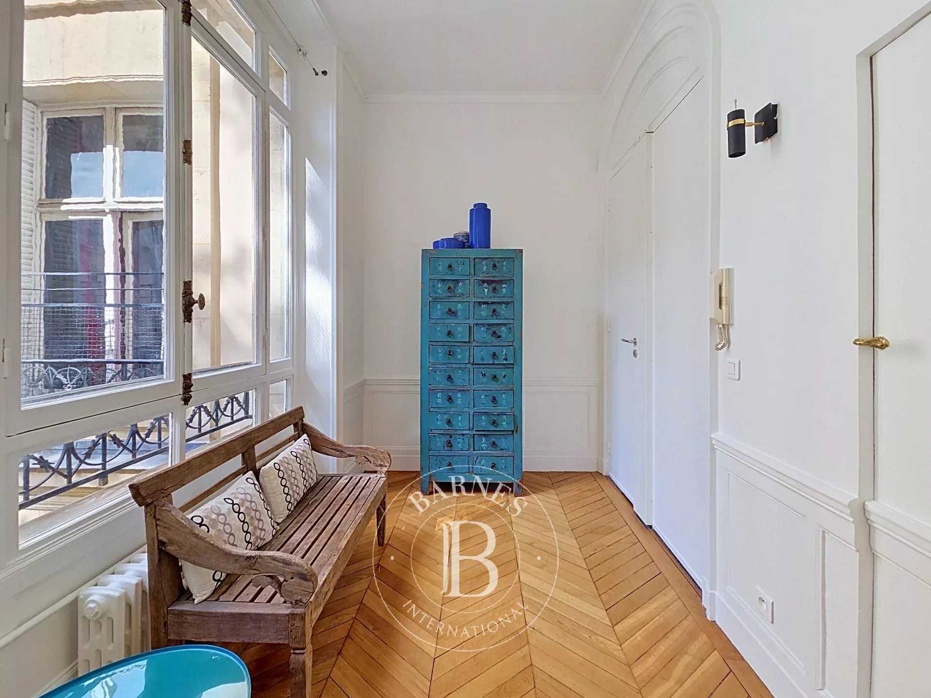 Paris  - Piso 2 Cuartos, 1 Habitacion