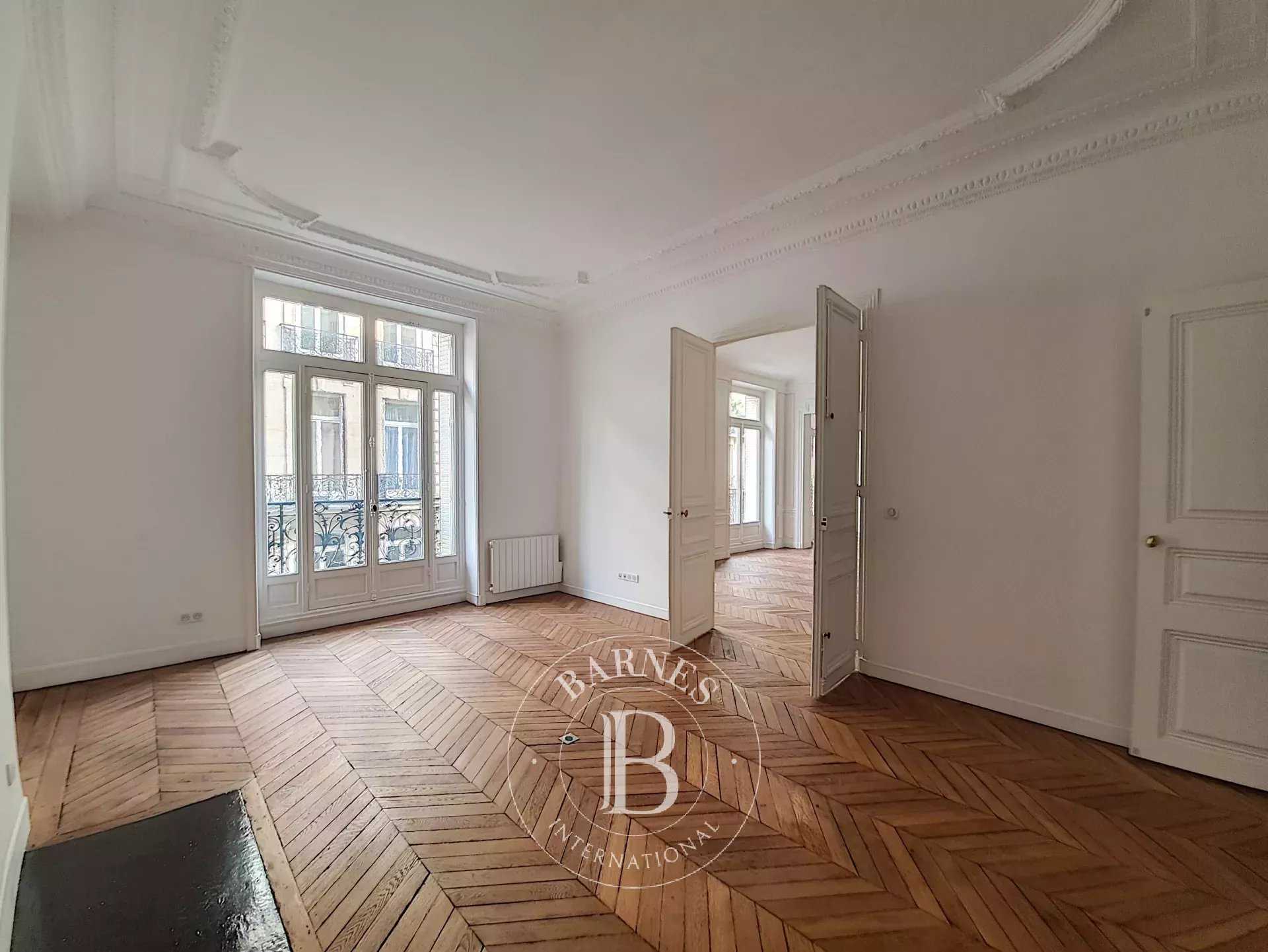 Paris  - Apartment 1 Bedroom