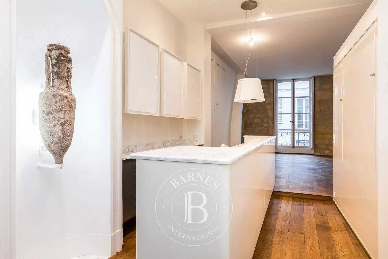 Paris  - Piso 2 Cuartos, 1 Habitacion