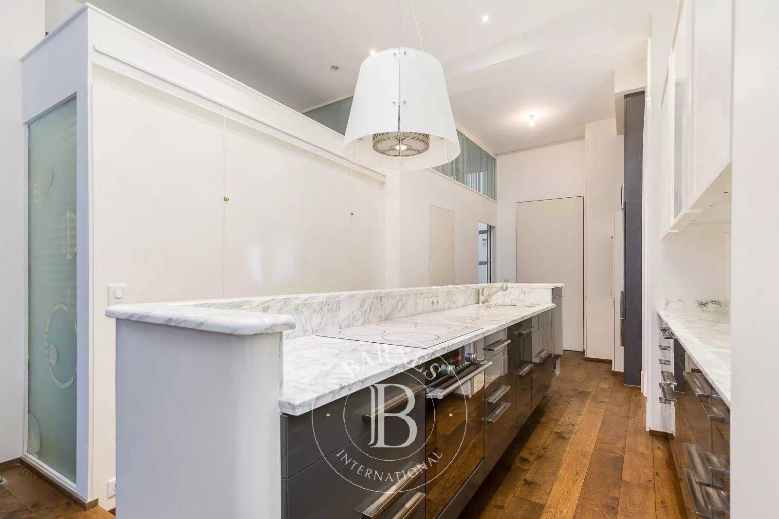 Paris  - Piso 2 Cuartos, 1 Habitacion