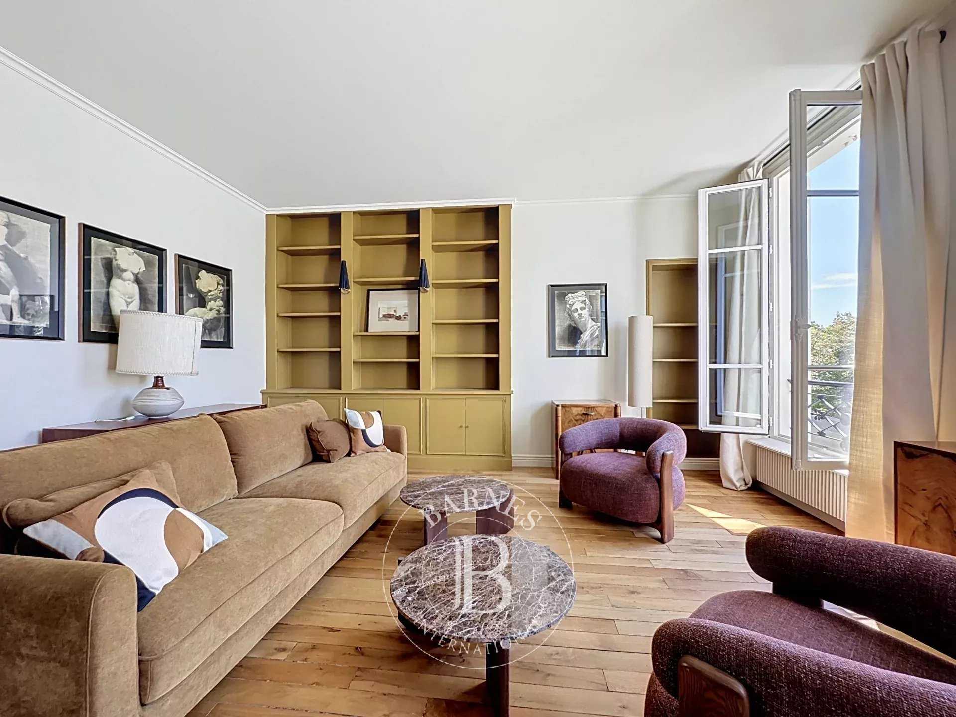 Paris  - Apartment 2 Bedrooms