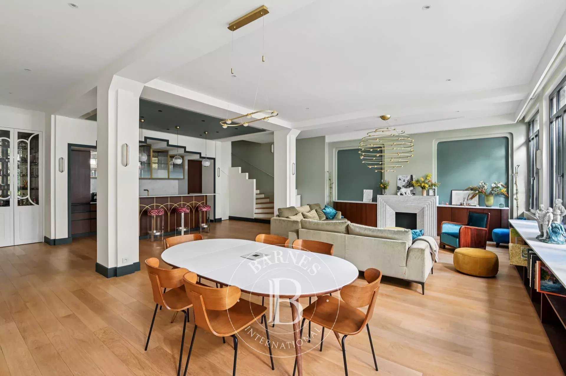 Paris  - Apartment 2 Bedrooms