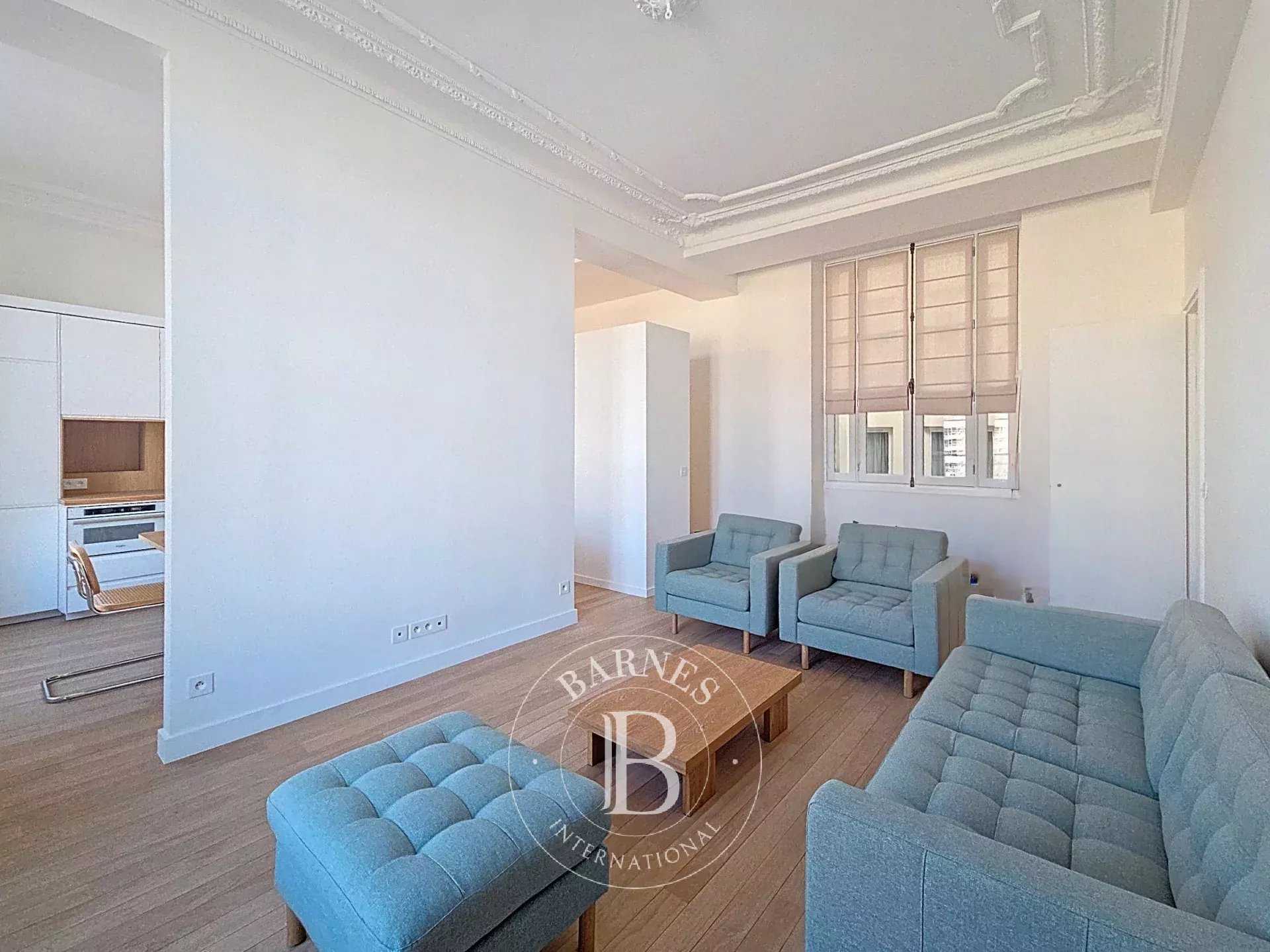 Paris  - Apartment 2 Bedrooms