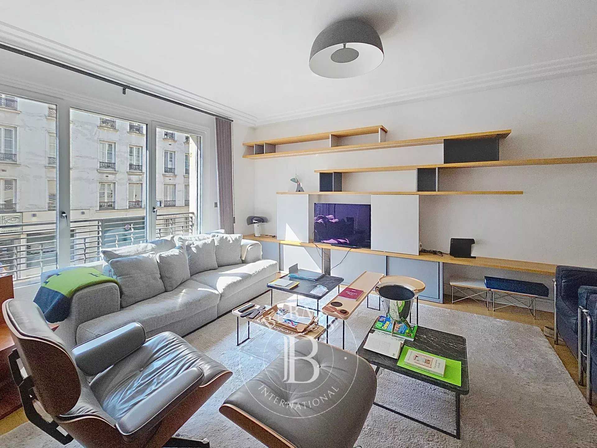 Paris  - Apartment 2 Bedrooms