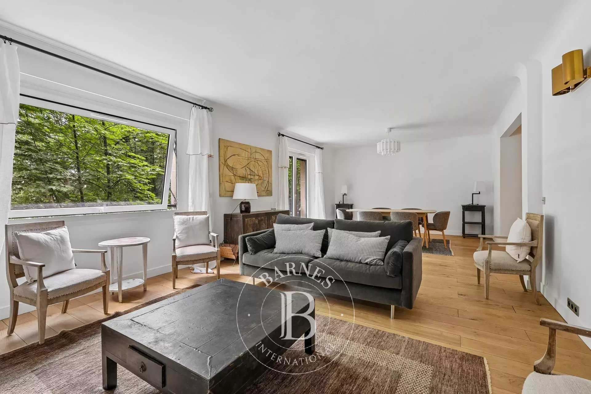 Paris  - Apartment 2 Bedrooms