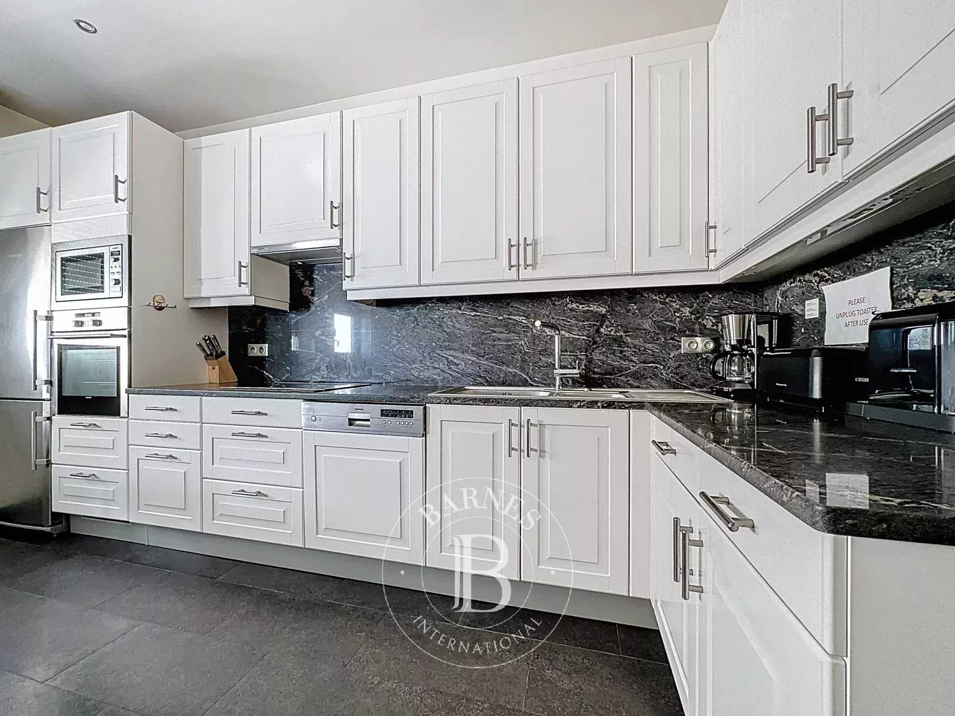 Paris  - Apartment 3 Bedrooms