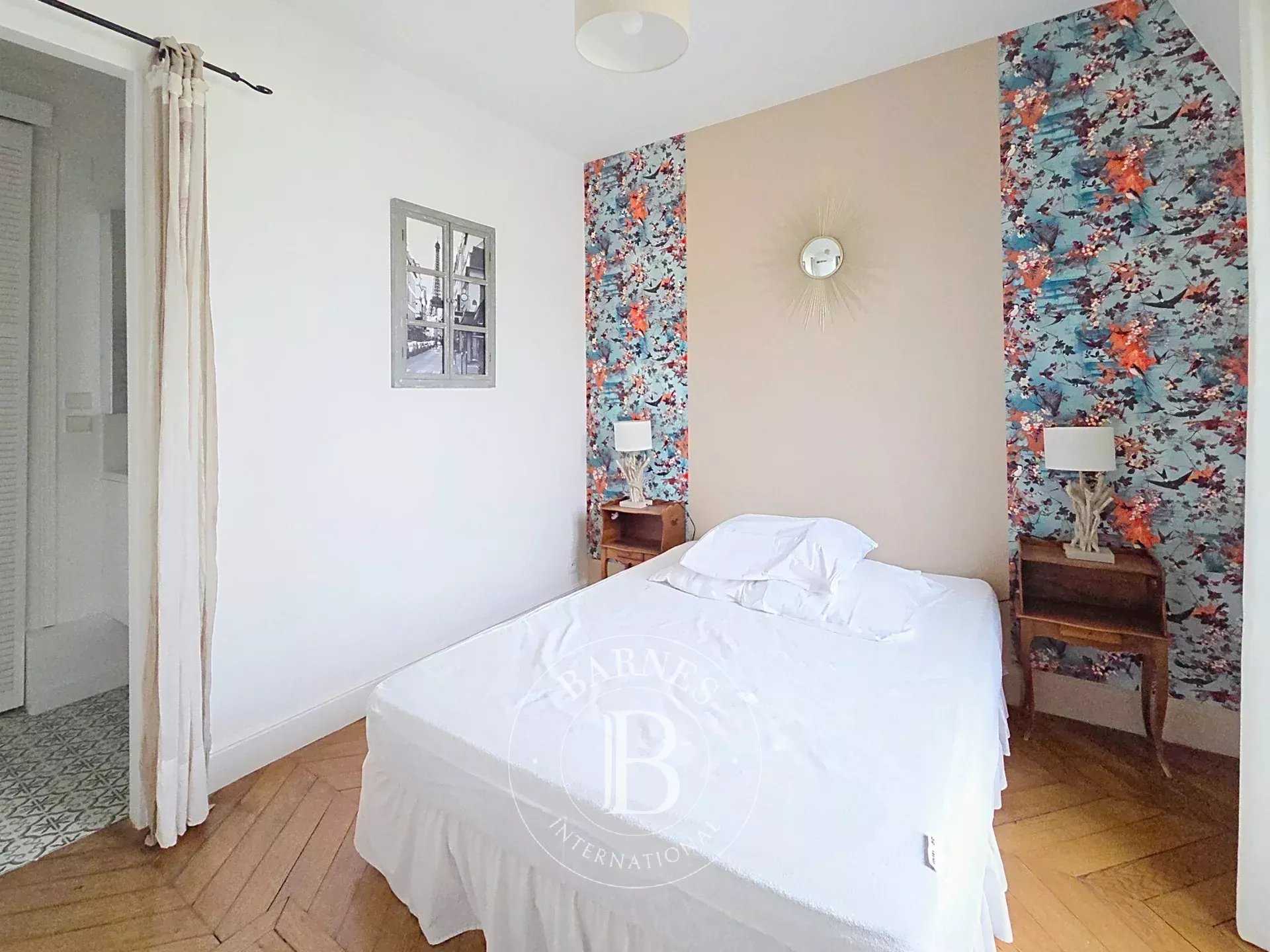 Paris  - Appartement 2 Pi&egrave;ces, 1 Chambre