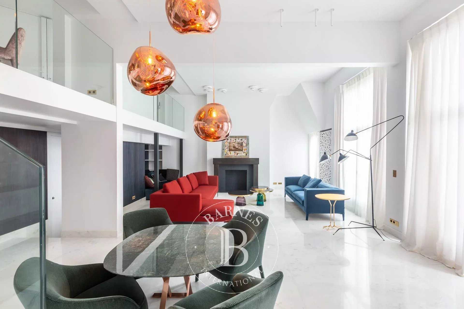 Paris  - Apartment 4 Bedrooms