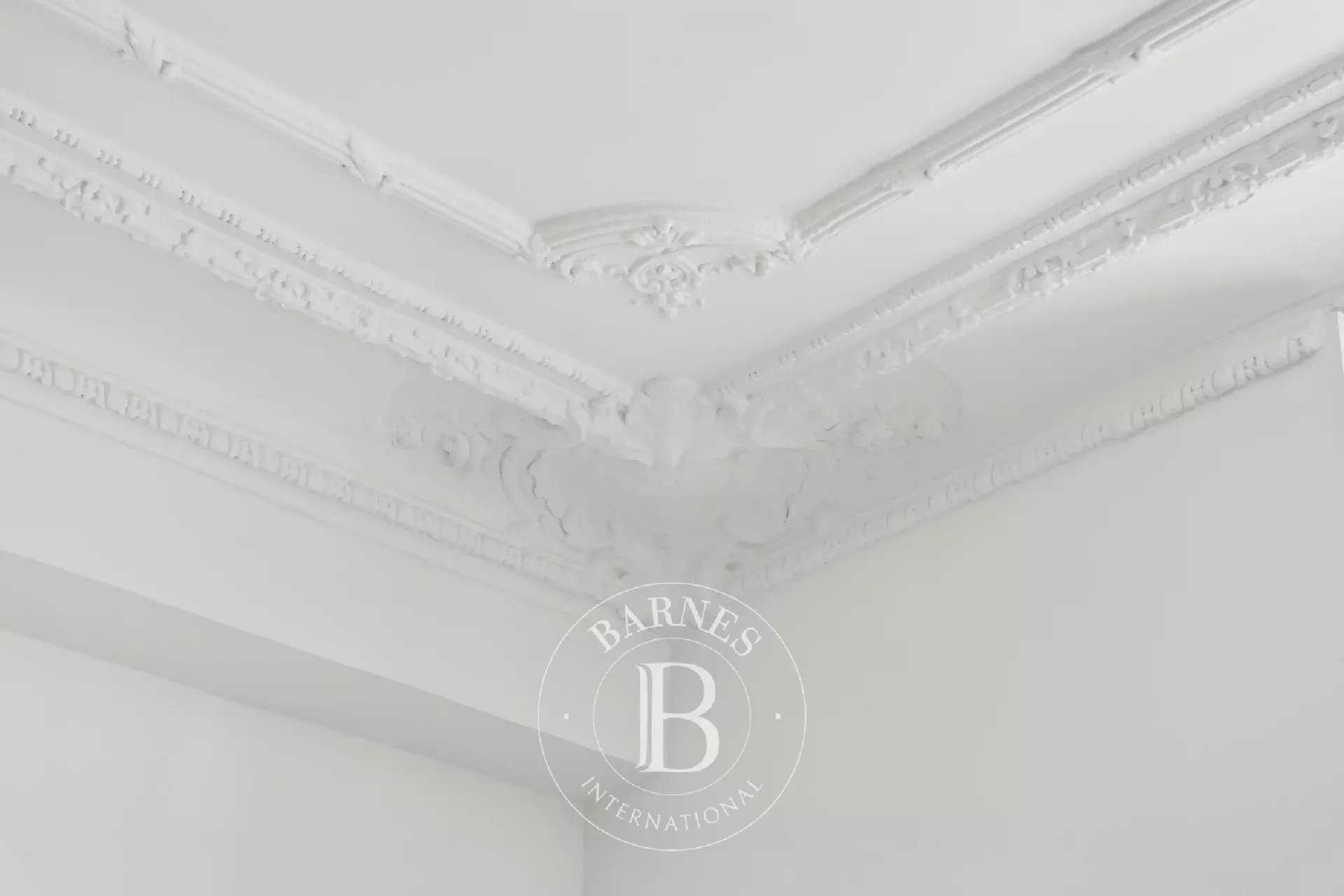 Paris  - Piso 4 Cuartos 2 Habitaciones