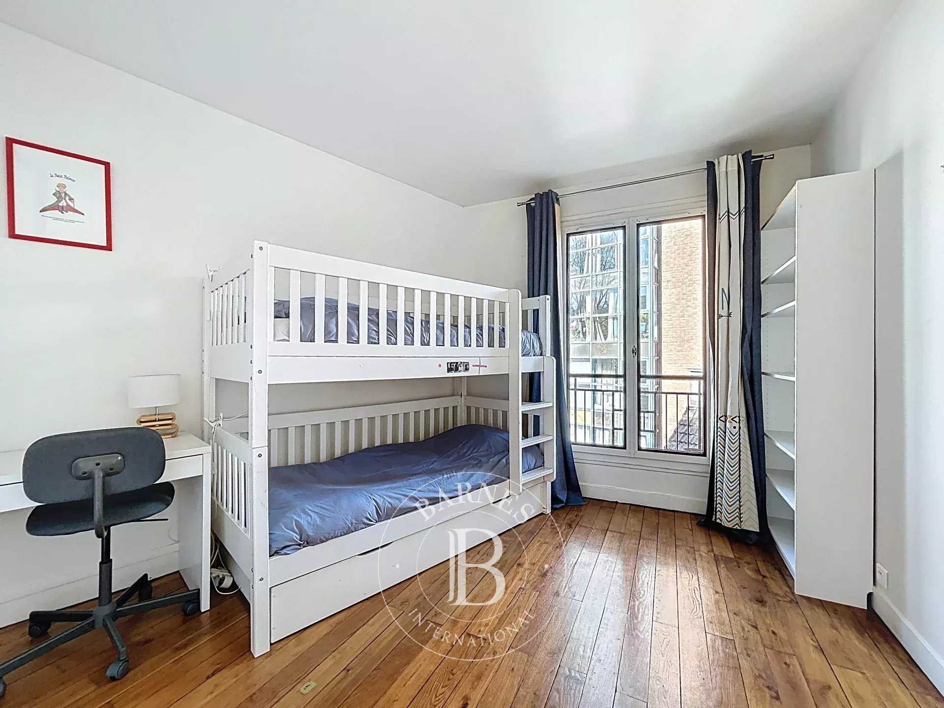 Paris  - Apartment 2 Bedrooms