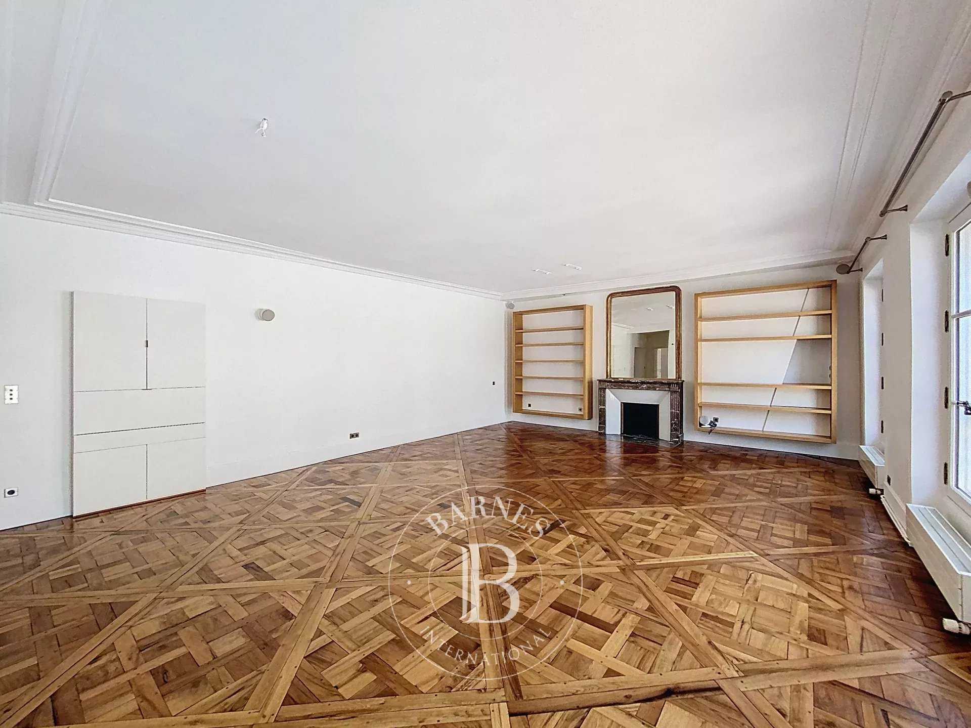 Paris  - Piso 4 Cuartos 2 Habitaciones