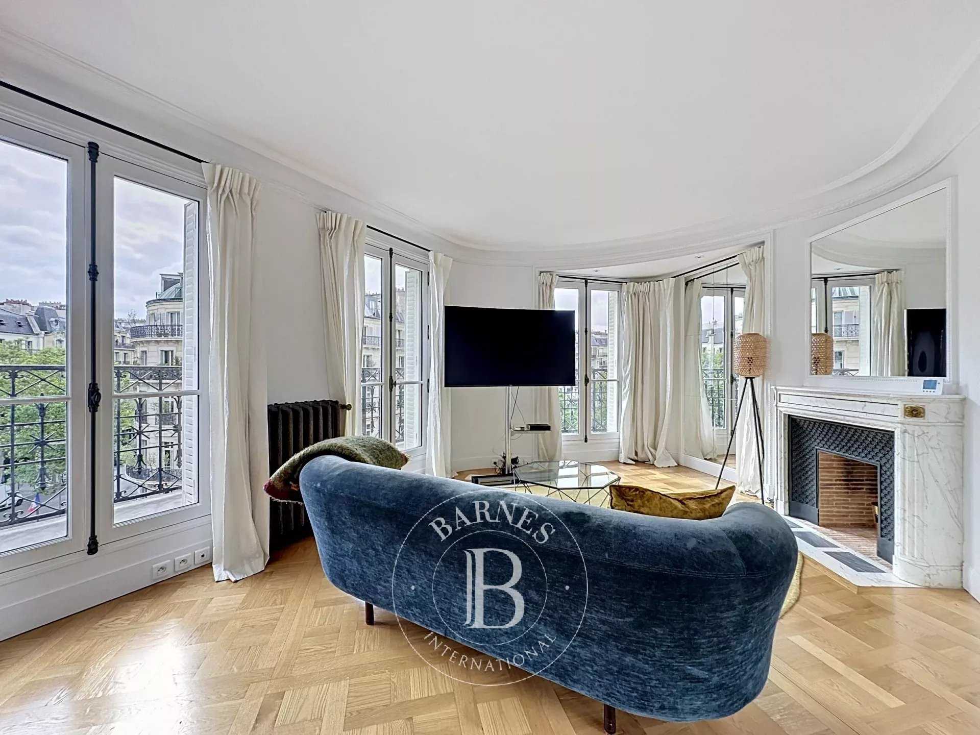 Apartment Paris 75007  -  ref 87071827 (picture 2)
