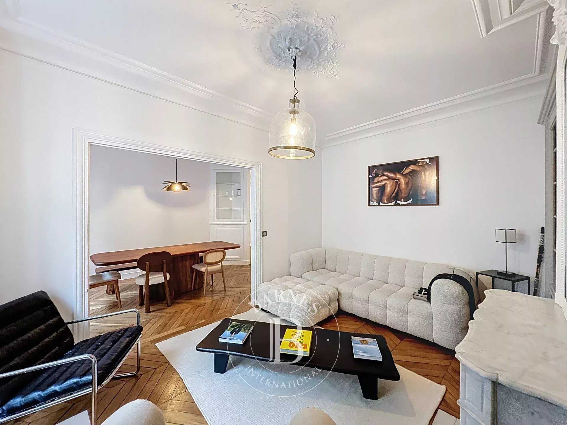 Apartment Paris 75007  -  ref 86433740 (picture 1)