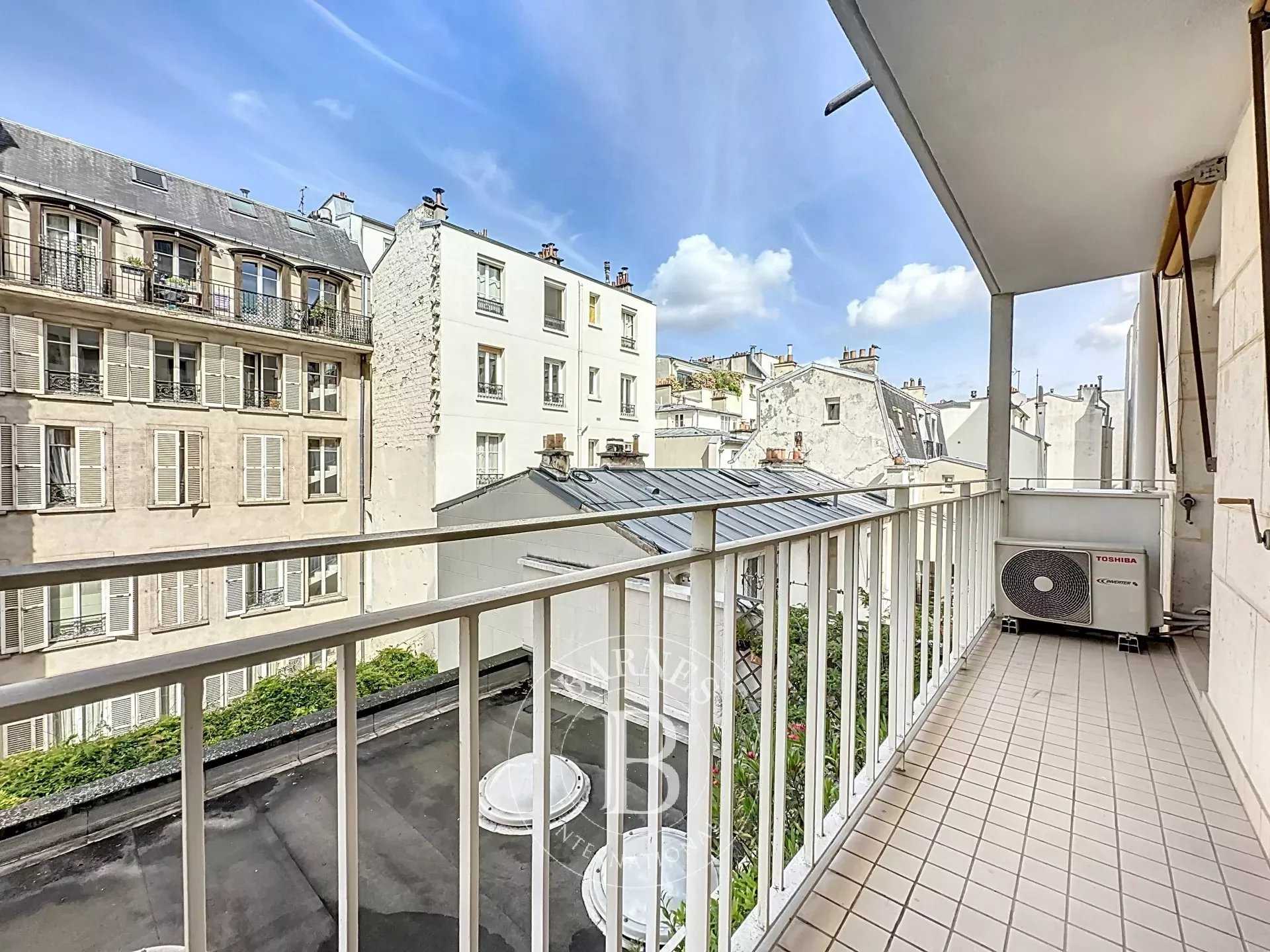 Apartment Paris 75007  -  ref 84839555 (picture 2)