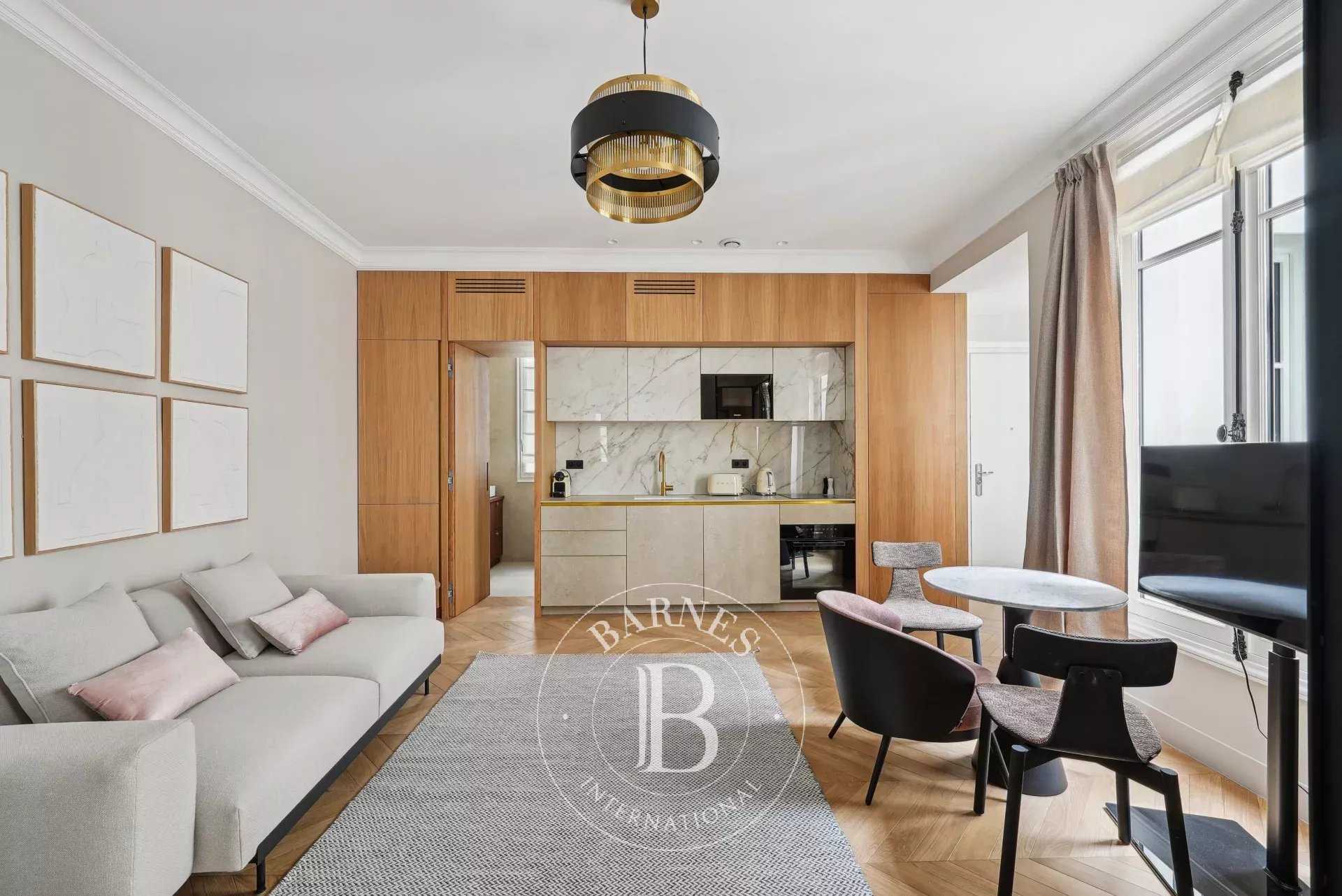 Appartement Paris 75006  -  ref 85407270 (picture 1)