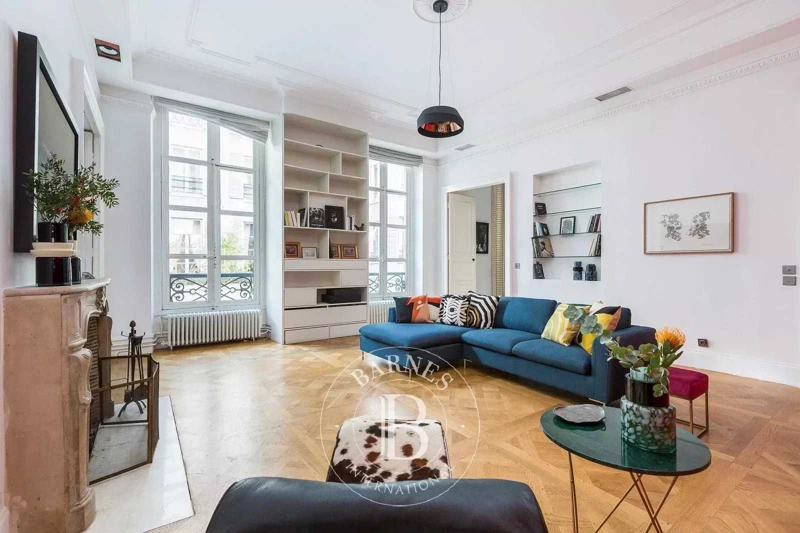 Appartement Paris 75007  -  ref 83150528 (picture 1)
