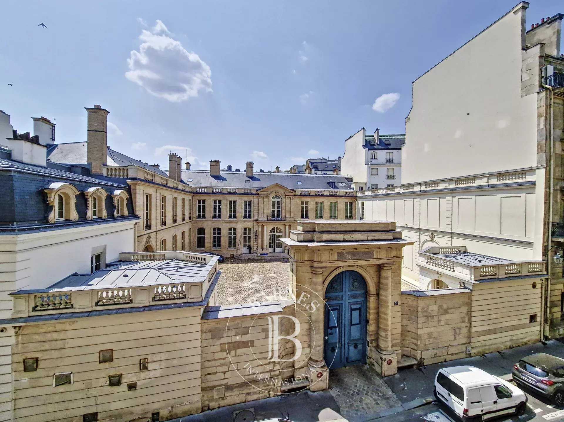 Appartement Paris 75007  -  ref 82825624 (picture 2)