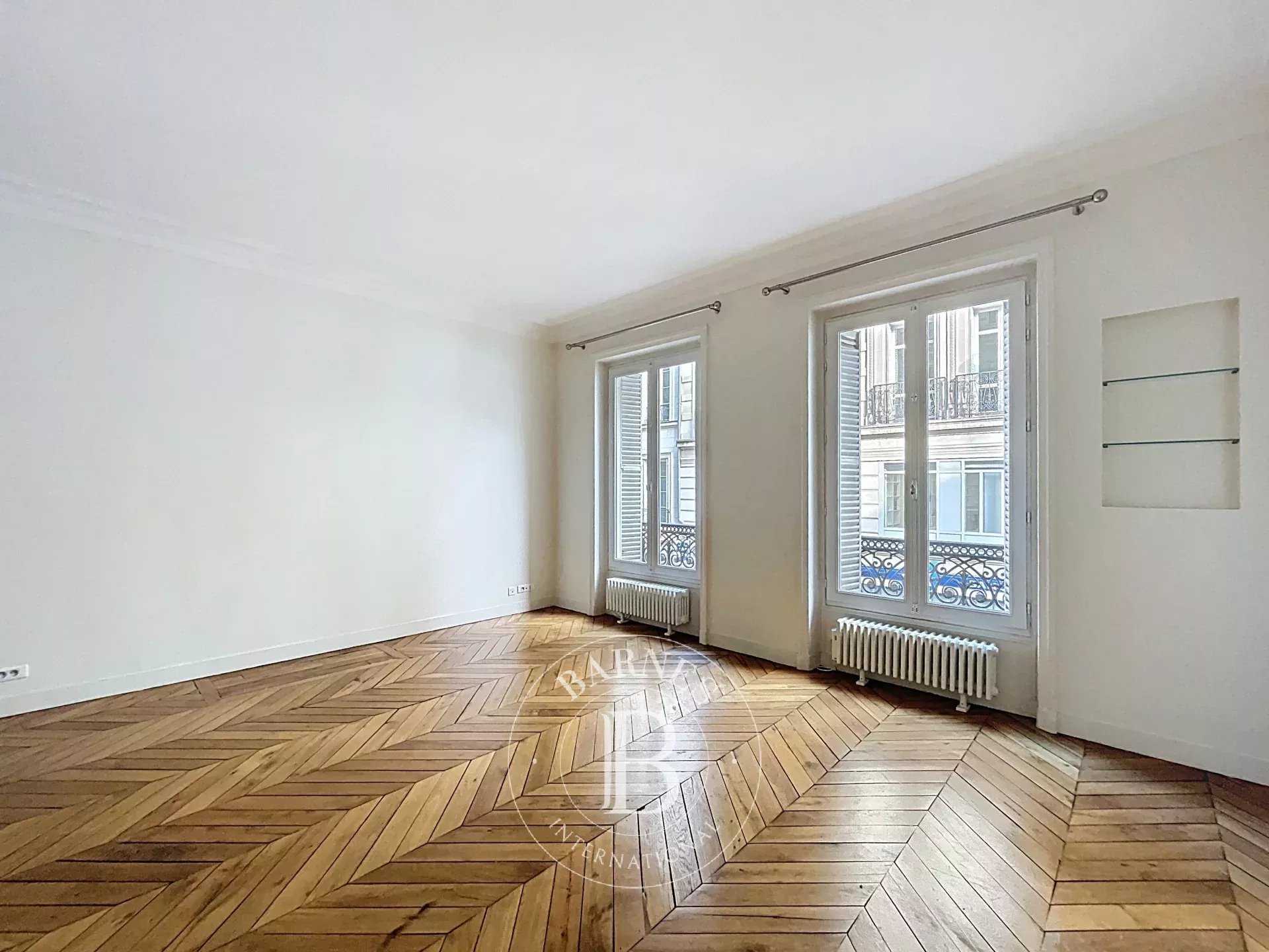 Appartement Paris 75006  -  ref 85717418 (picture 2)
