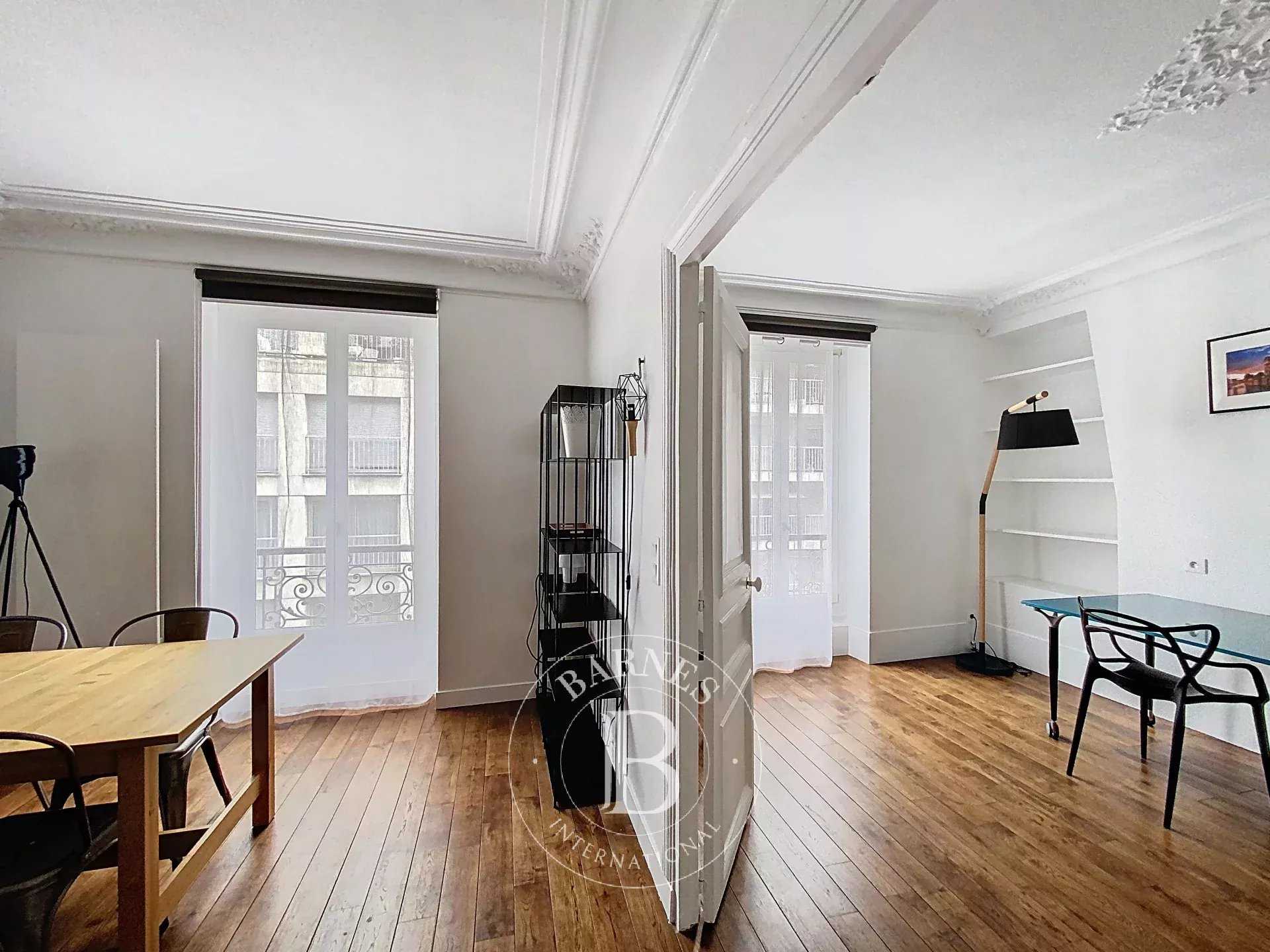 Apartment Paris 75006  -  ref 86114601 (picture 1)