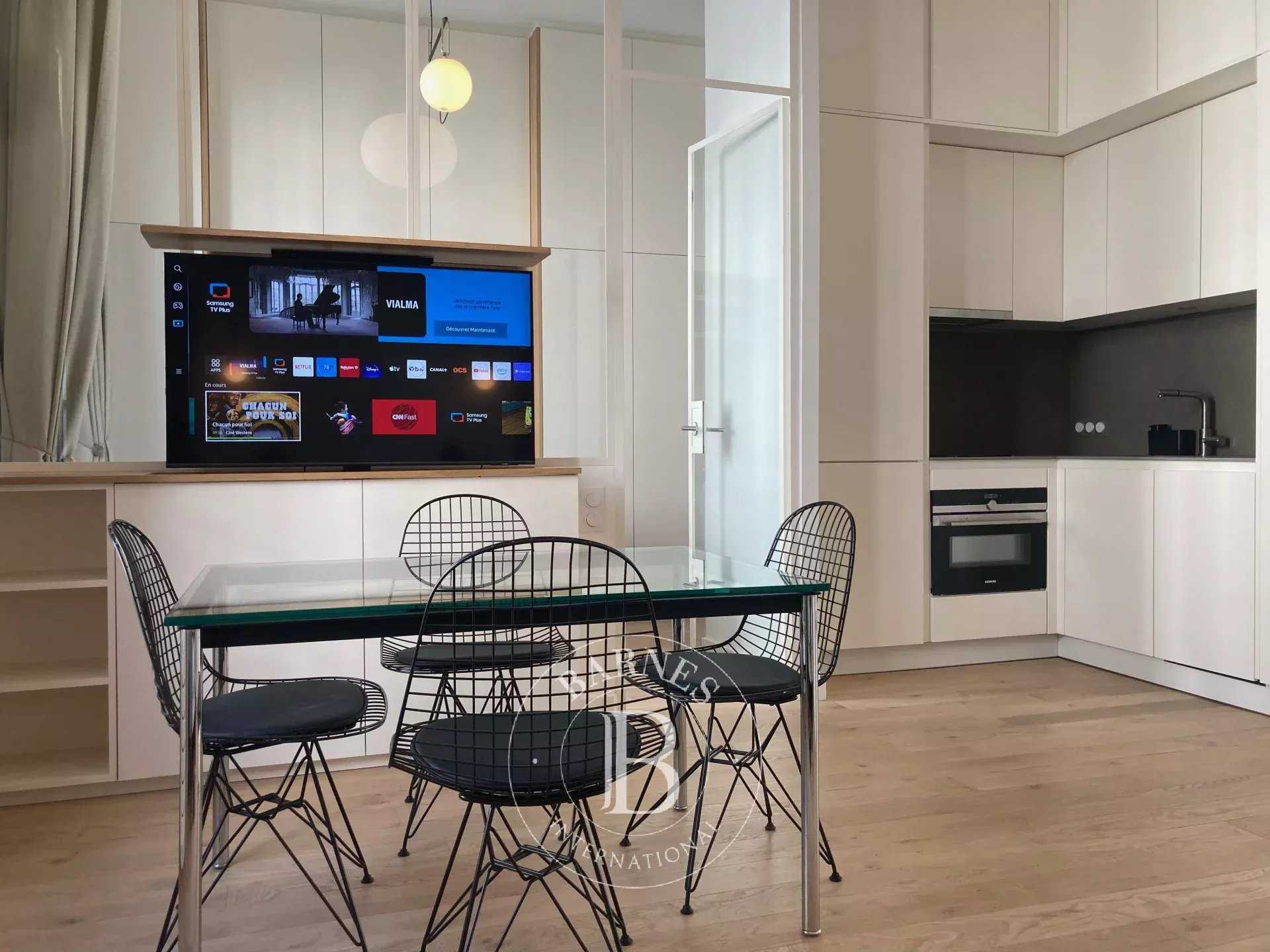 Appartement Paris 75007  -  ref 82987188 (picture 3)