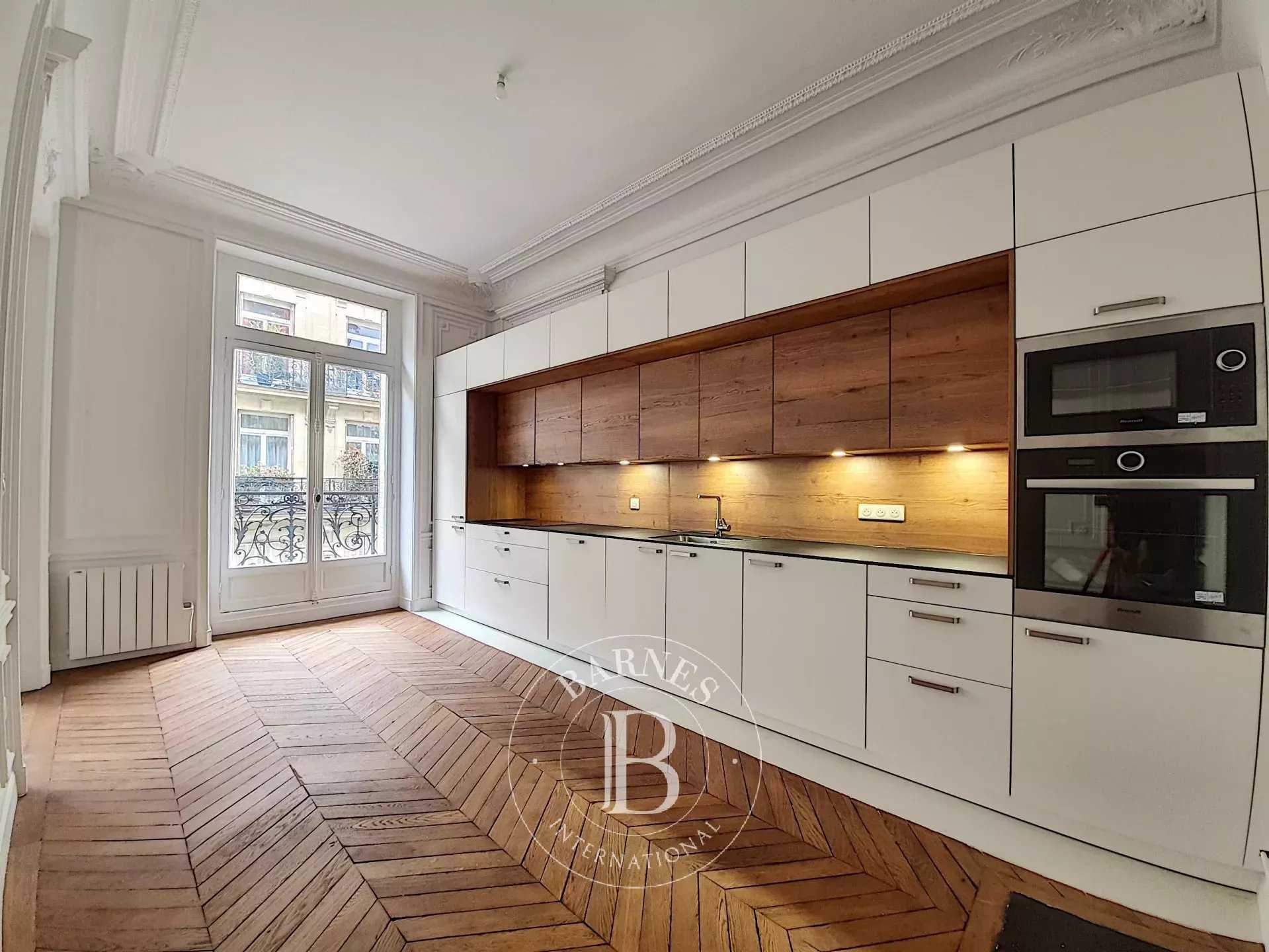 Apartment Paris 75007  -  ref 5083968 (picture 3)