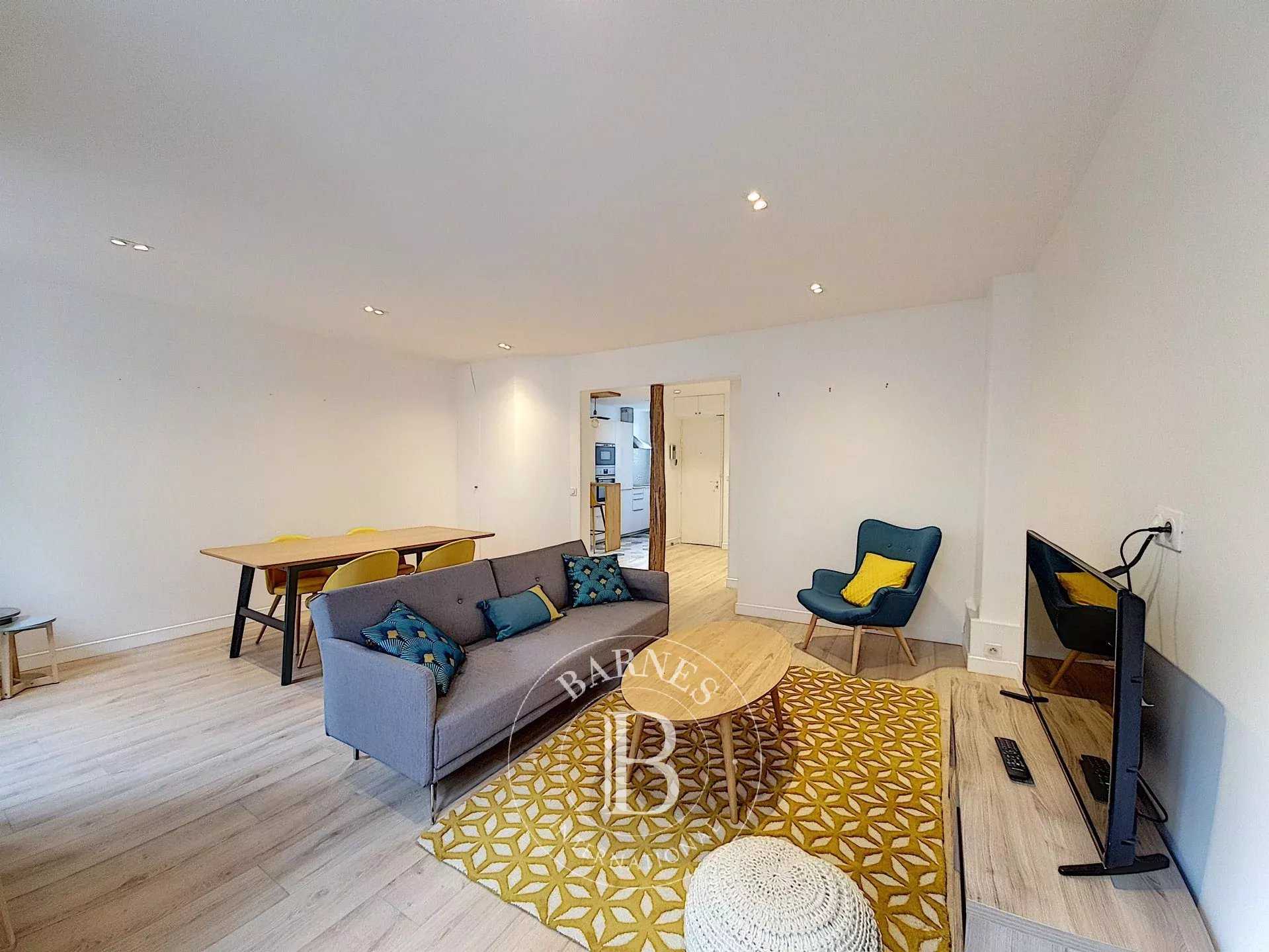 Appartement Paris 75007  -  ref 85162993 (picture 3)