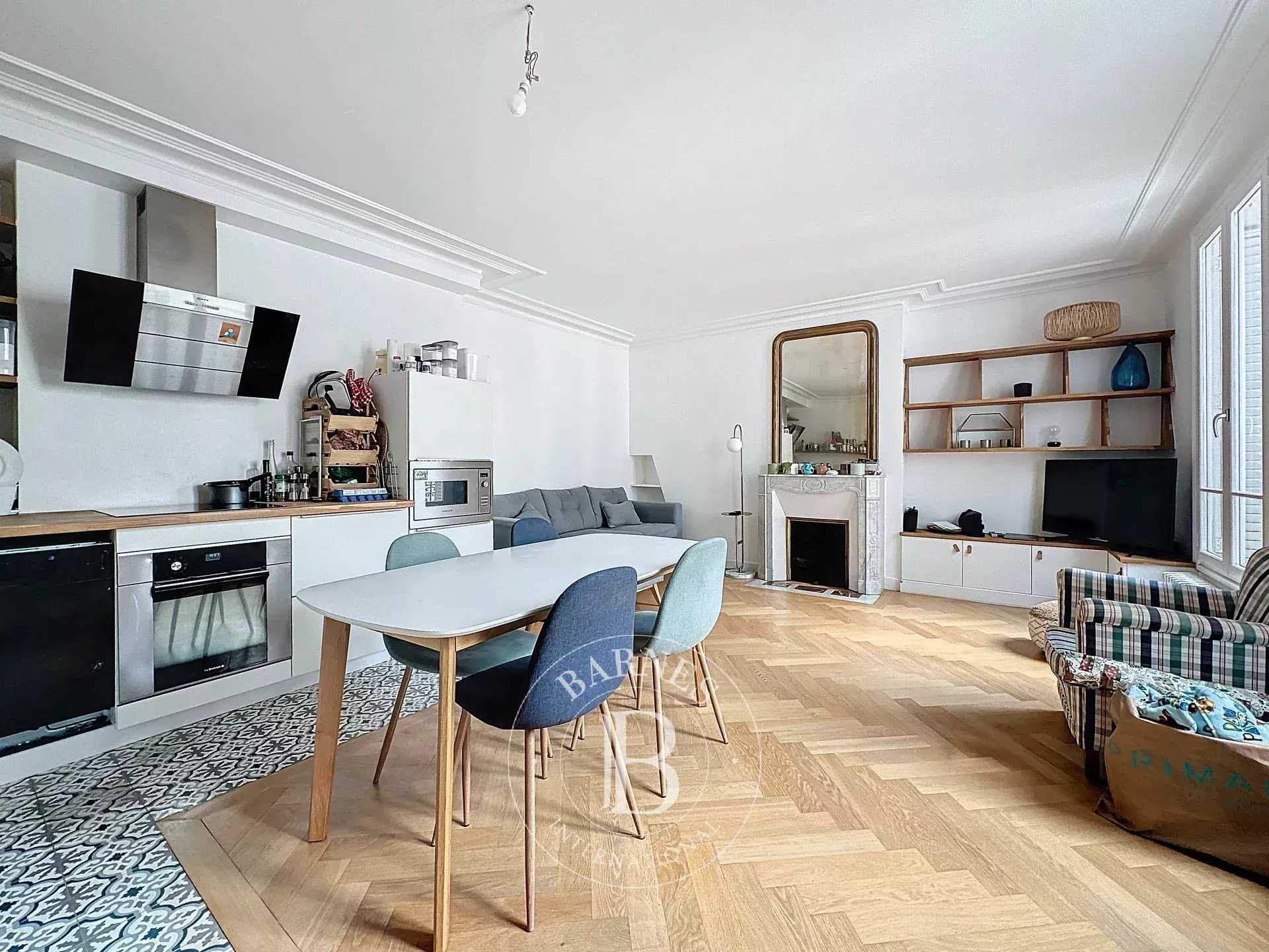 Appartement Paris 75007  -  ref 85570905 (picture 1)