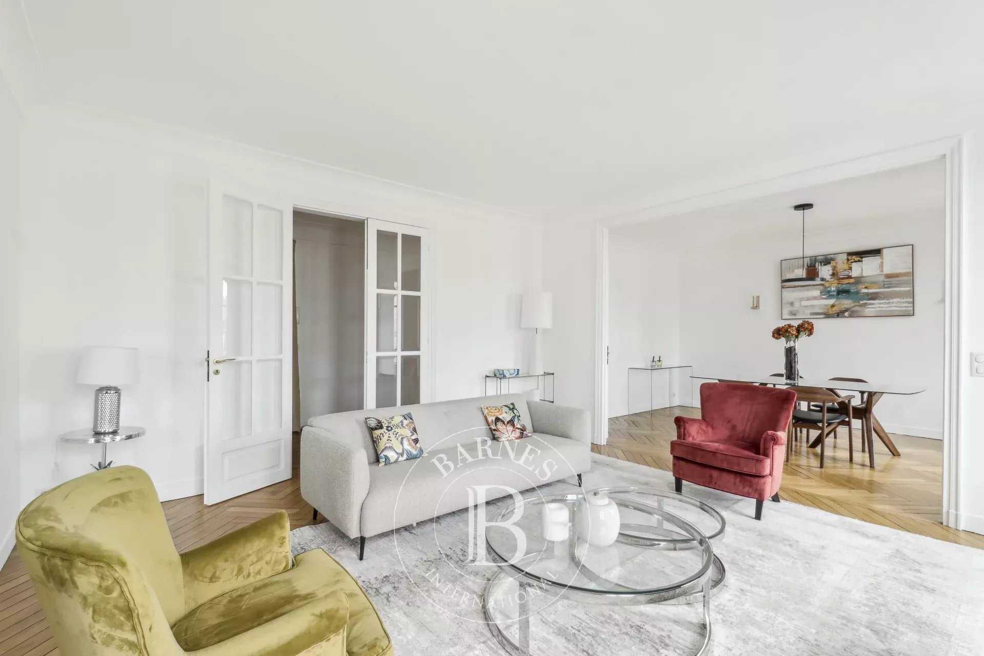 Appartement Paris 75006  -  ref 83821606 (picture 2)