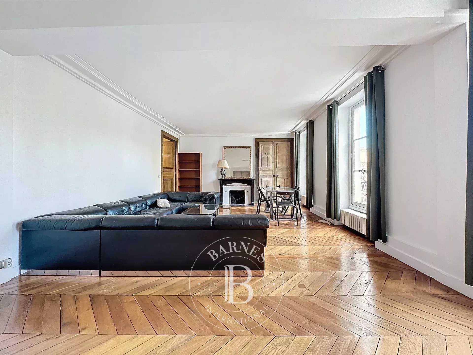 Appartement Paris 75007  -  ref 85562581 (picture 1)