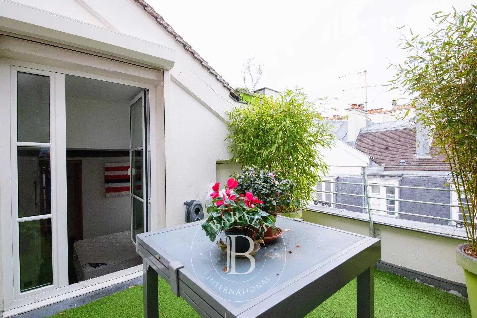 Appartement Paris 75007  -  ref 85034550 (picture 1)