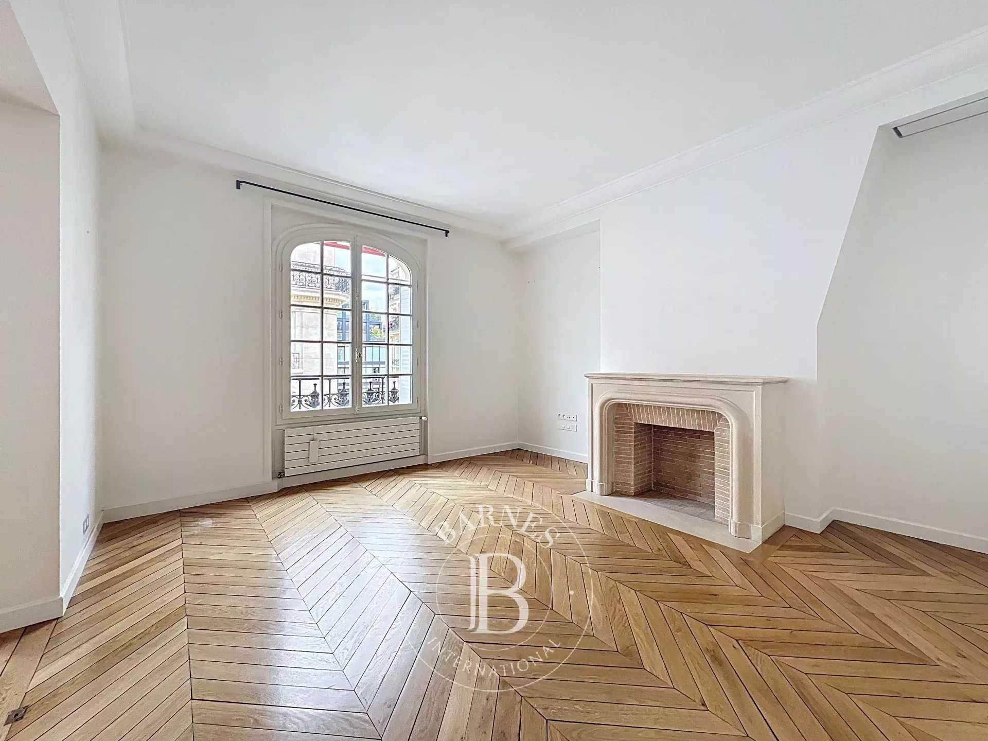 Appartement Paris 75006  -  ref 6672774 (picture 1)
