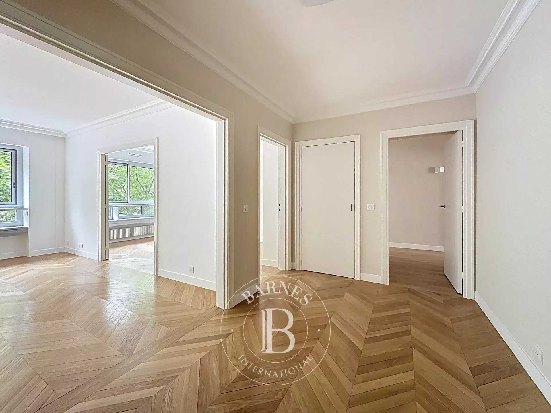 Appartement Paris 75007  -  ref 86096960 (picture 1)