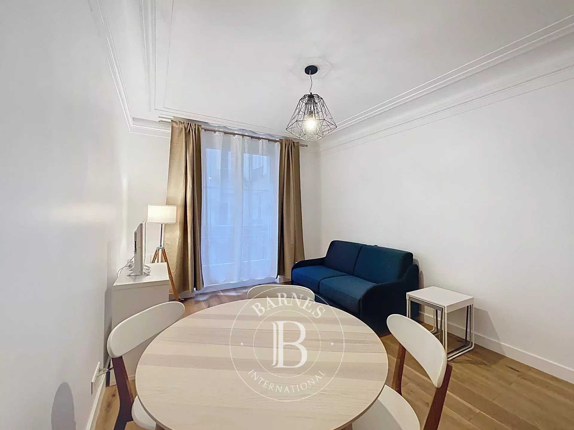 Appartement Paris 75006  -  ref 85631074 (picture 2)