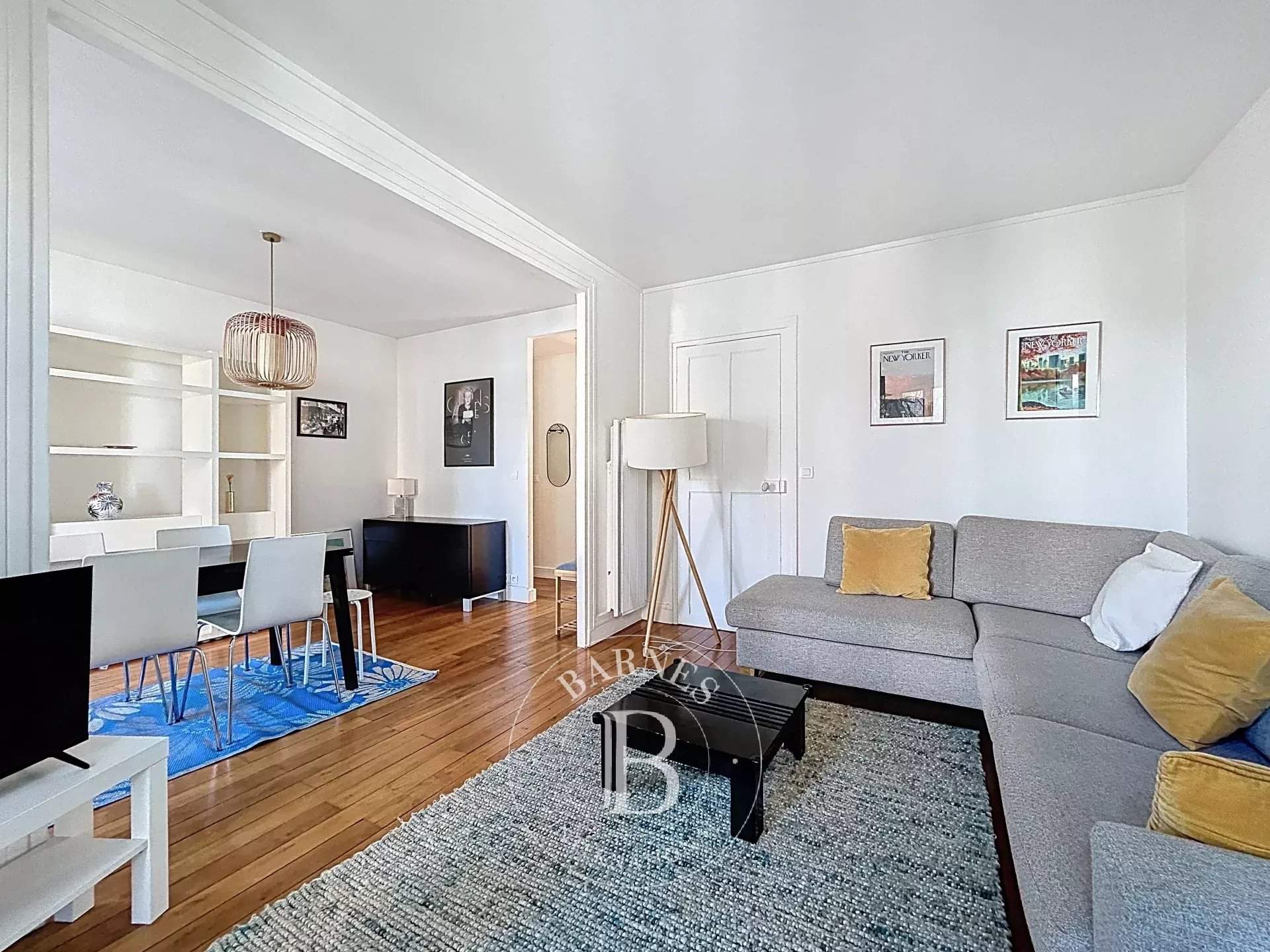 Paris  - Apartment 2 Bedrooms - picture 2