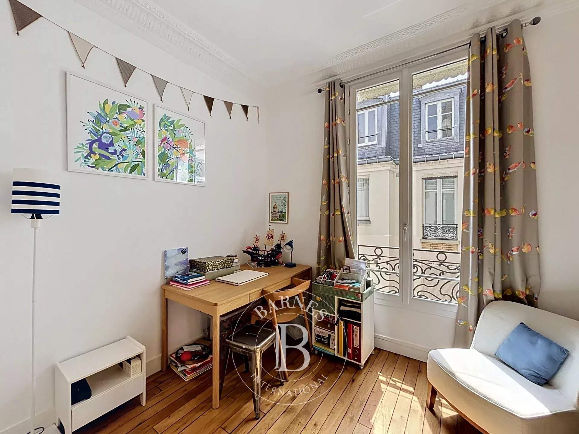Paris  - Appartement 6 Pi&egrave;ces 4 Chambres - picture 7