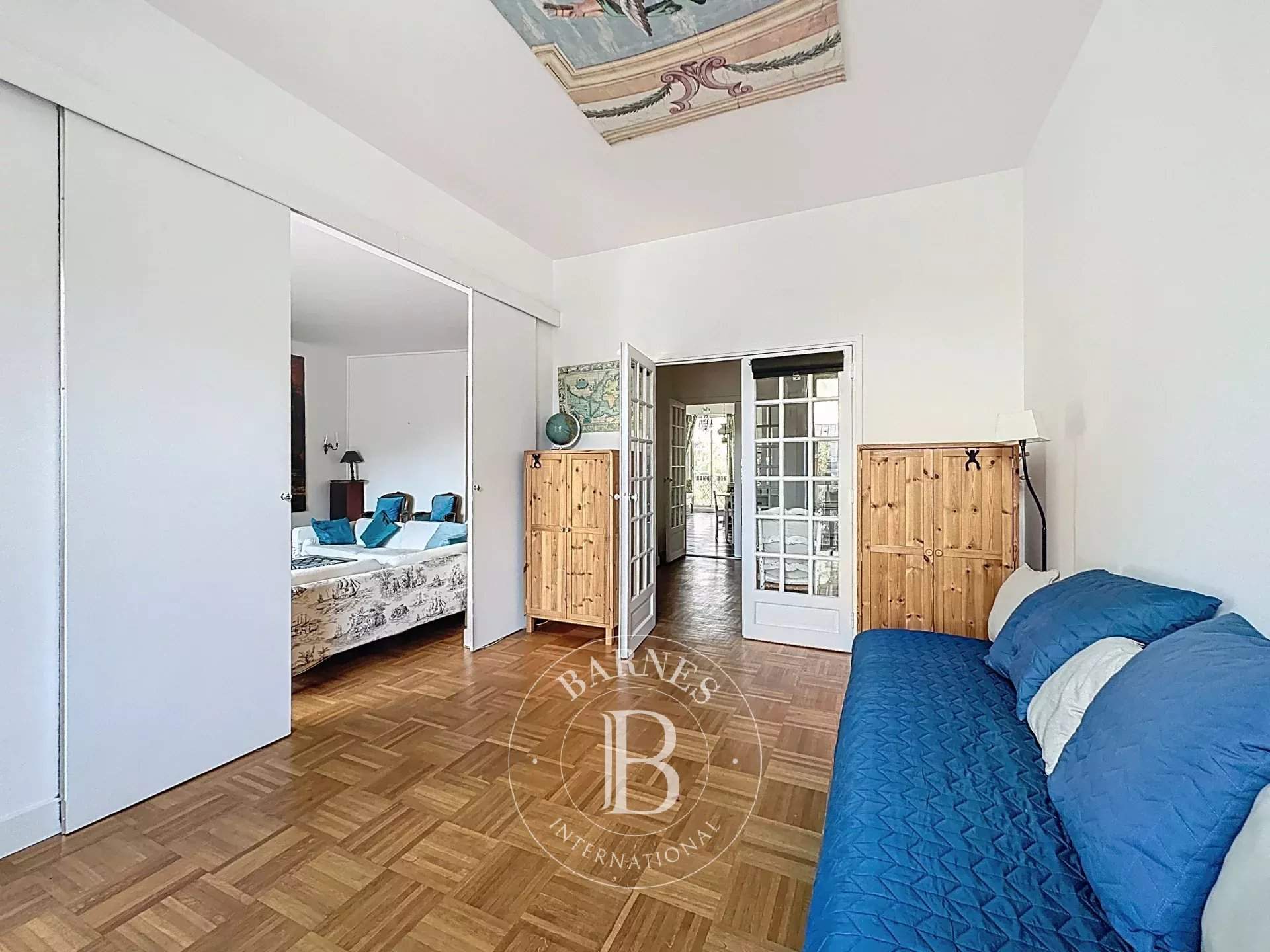 Paris  - Apartment 2 Bedrooms - picture 10