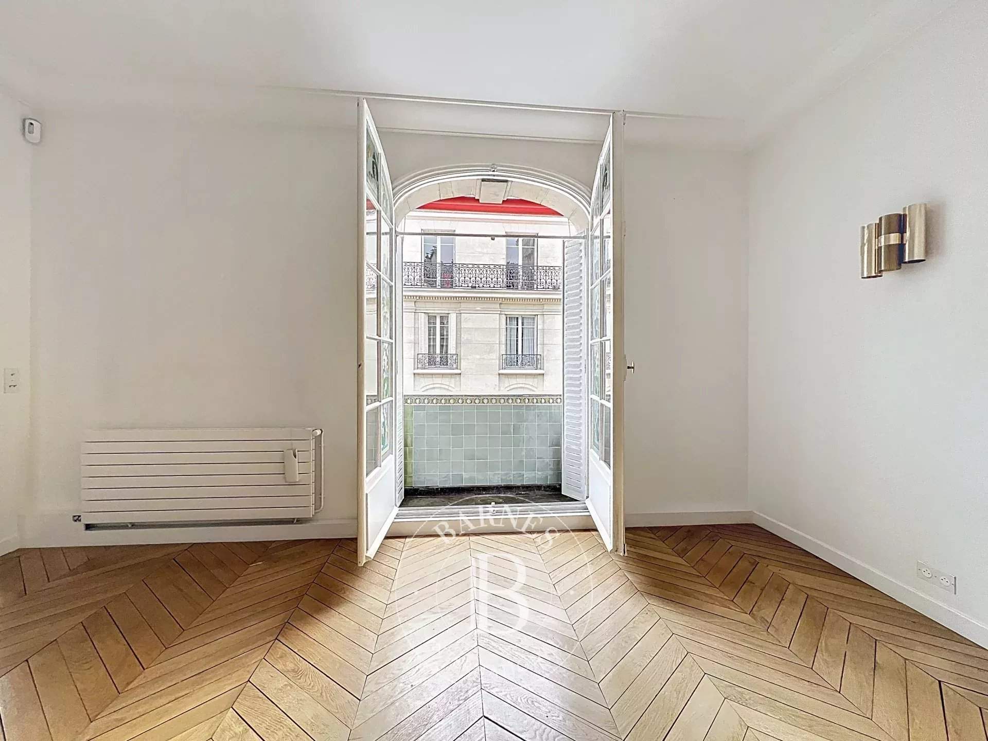 Paris  - Appartement 5 Pièces 2 Chambres - picture 4