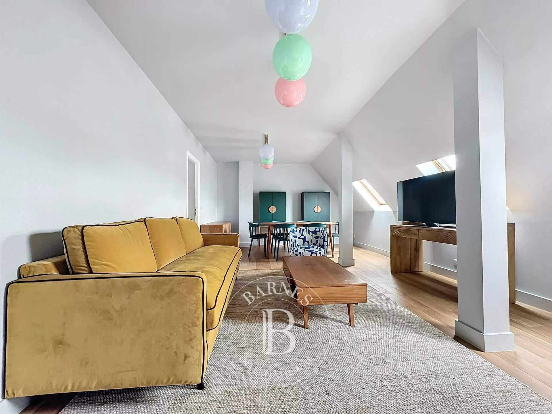 Paris  - Apartment 2 Bedrooms - picture 12