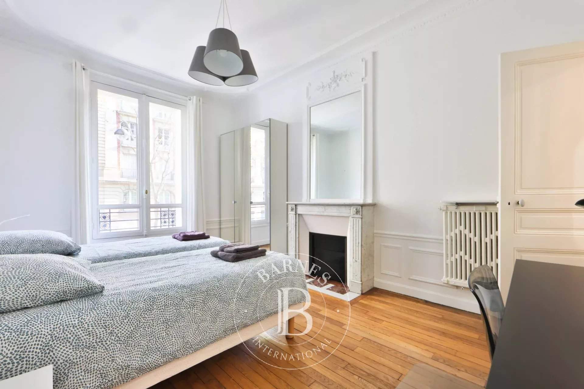 Paris  - Appartement 5 Pi&egrave;ces 3 Chambres - picture 10