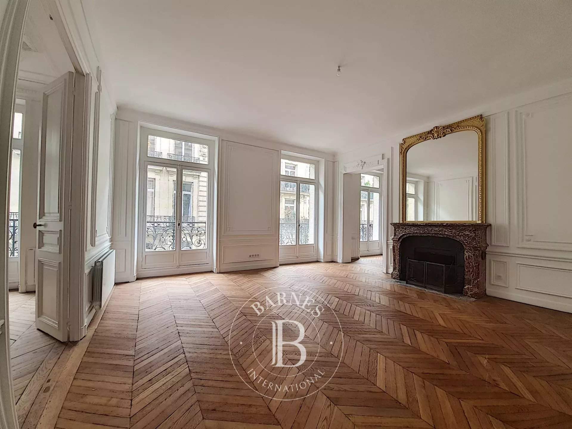 Paris  - Apartment 1 Bedroom - picture 1