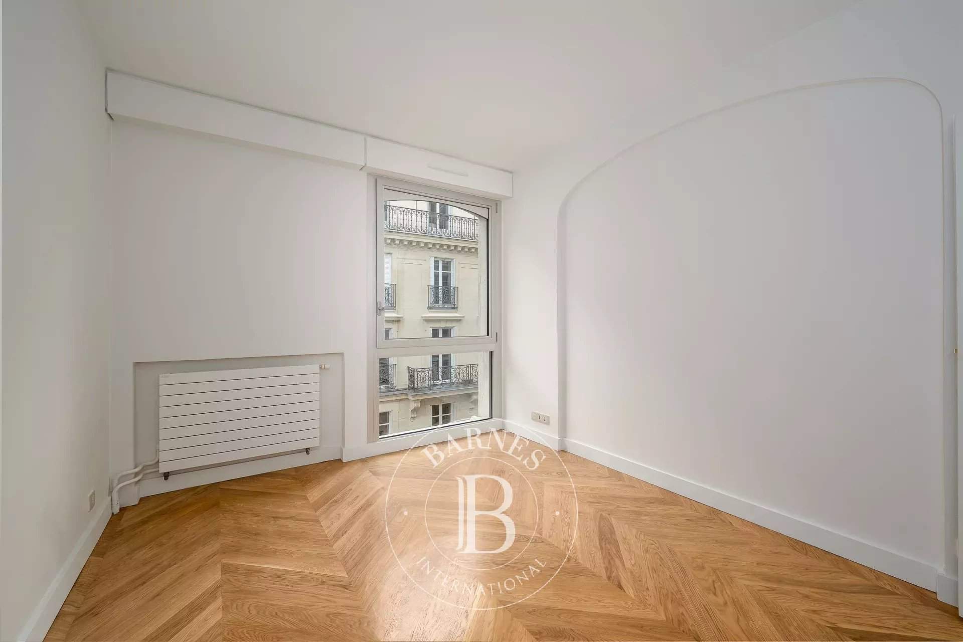 Paris  - Appartement 5 Pi&egrave;ces 3 Chambres - picture 7