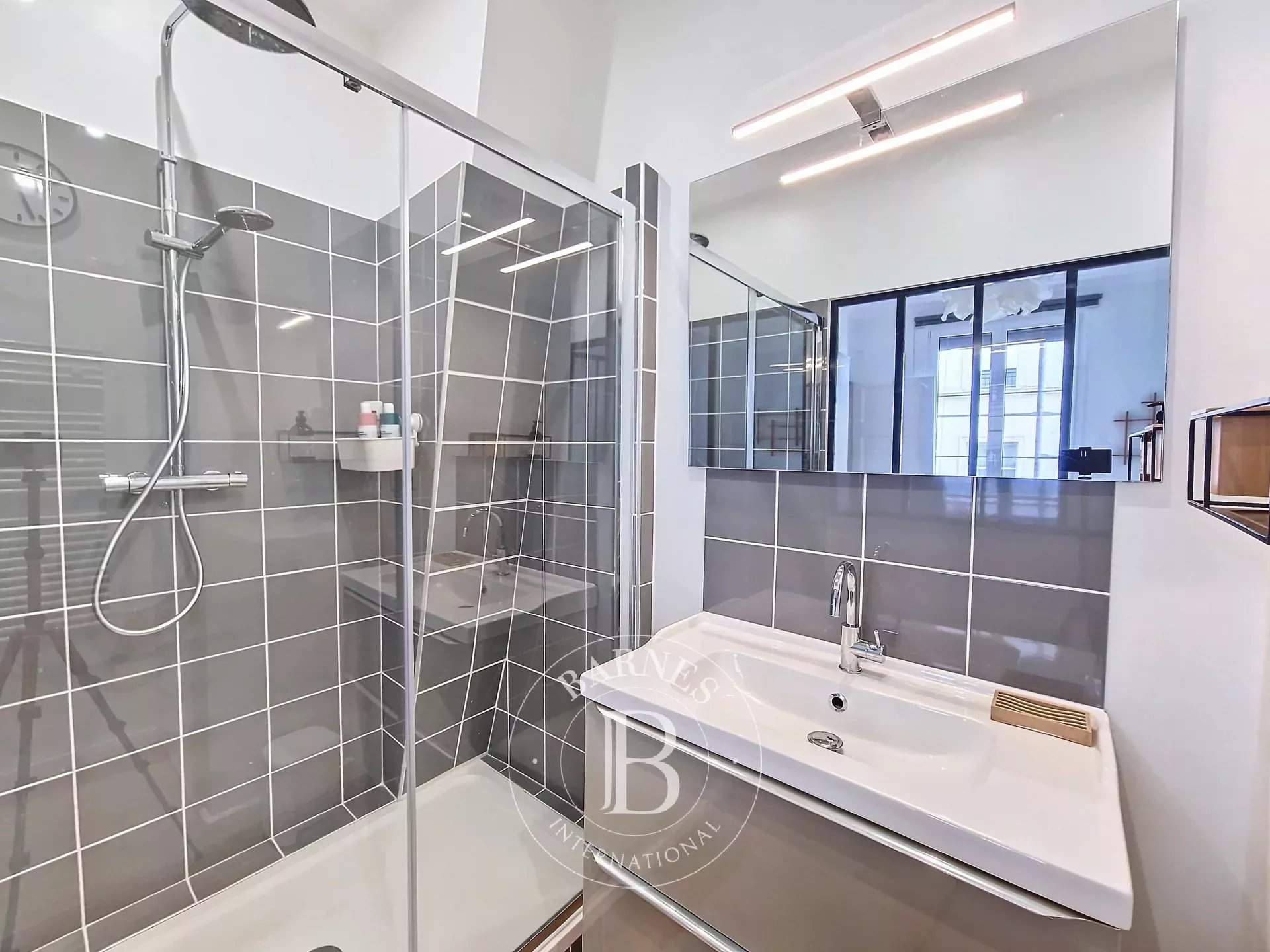 Paris  - Apartment 1 Bedroom - picture 9