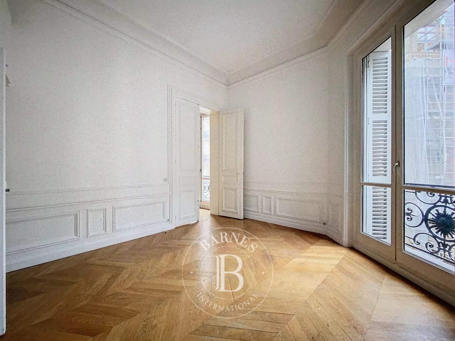 Paris  - Appartement 5 Pièces 3 Chambres - picture 12