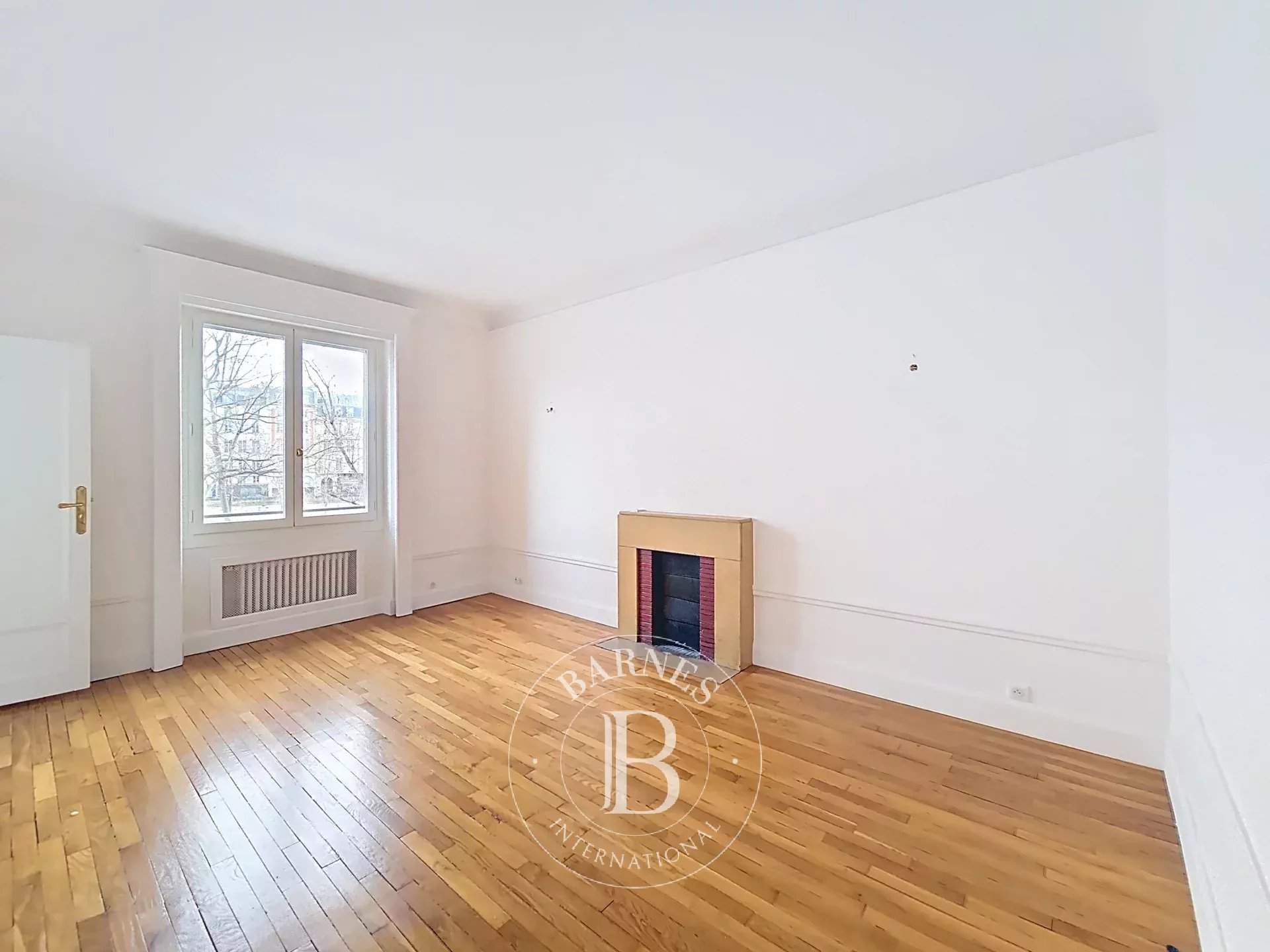 Paris  - Appartement 4 Pi&egrave;ces 2 Chambres - picture 7