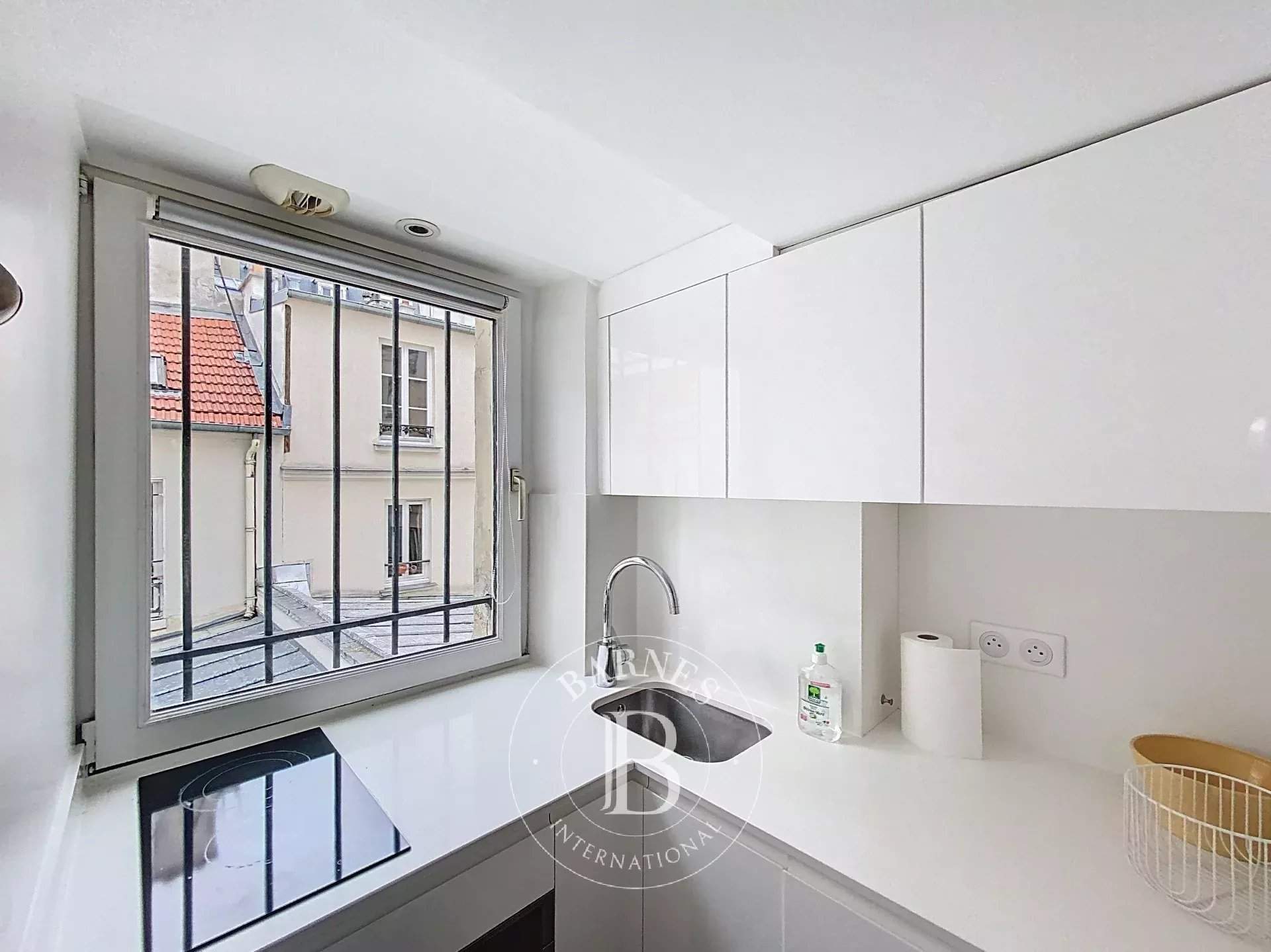 Paris  - Apartment  - picture 11