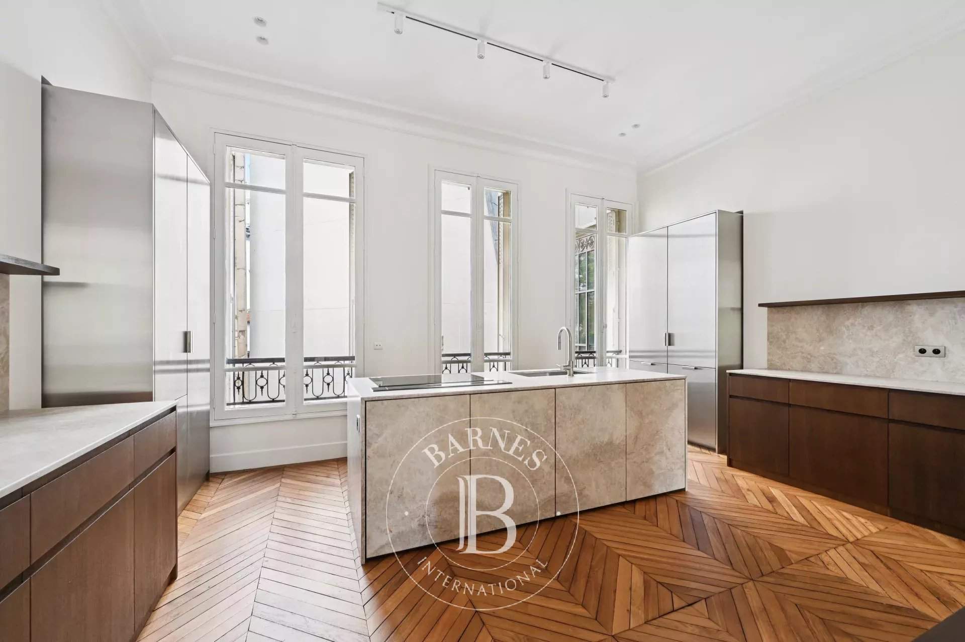Paris  - Apartment 4 Bedrooms - picture 6