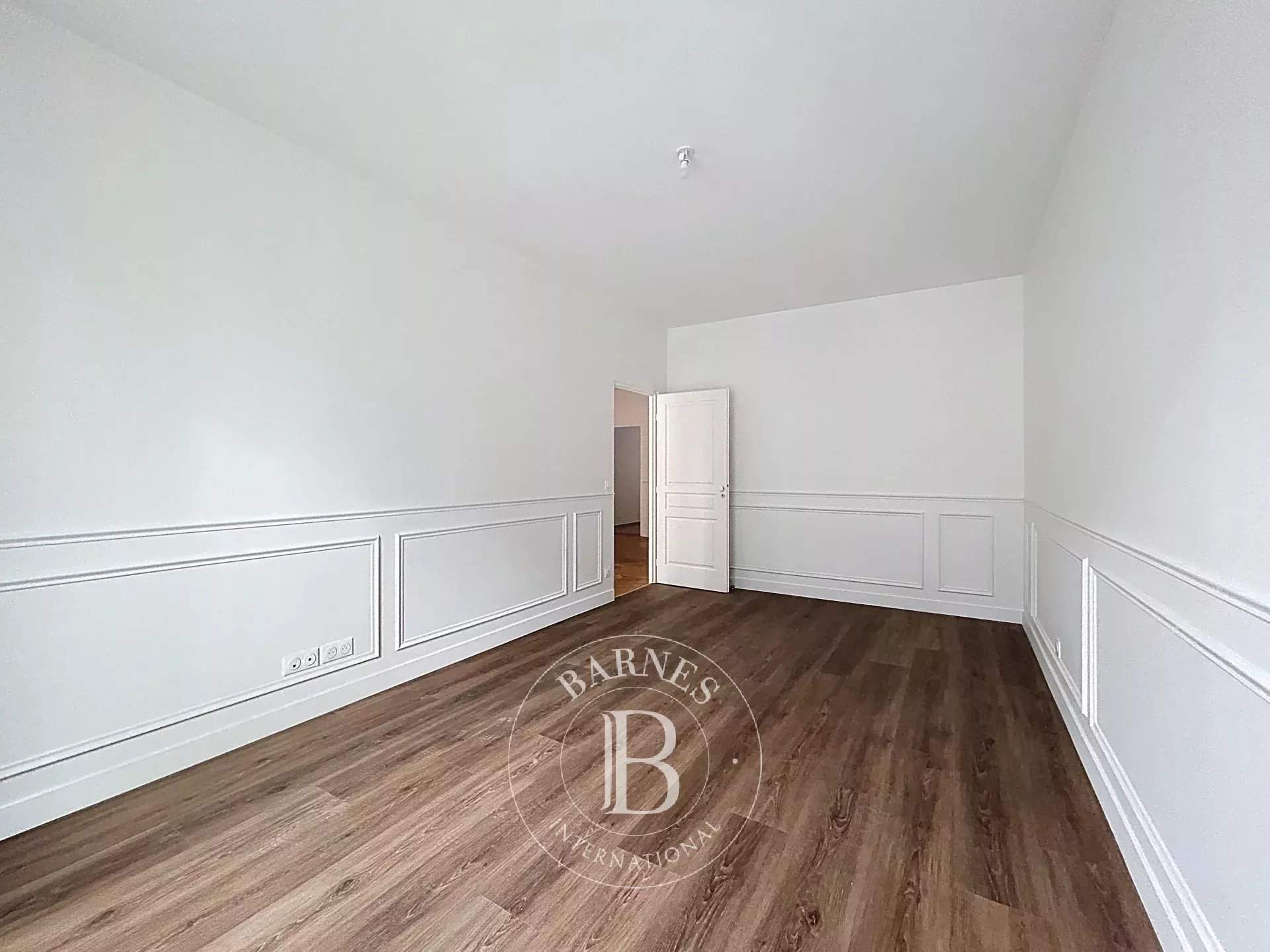 Paris  - Appartement 4 Pièces 3 Chambres - picture 7