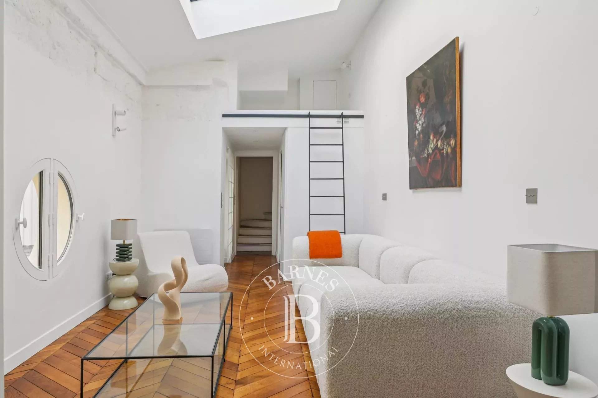 Paris  - Appartement 3 Pi&egrave;ces 2 Chambres - picture 1